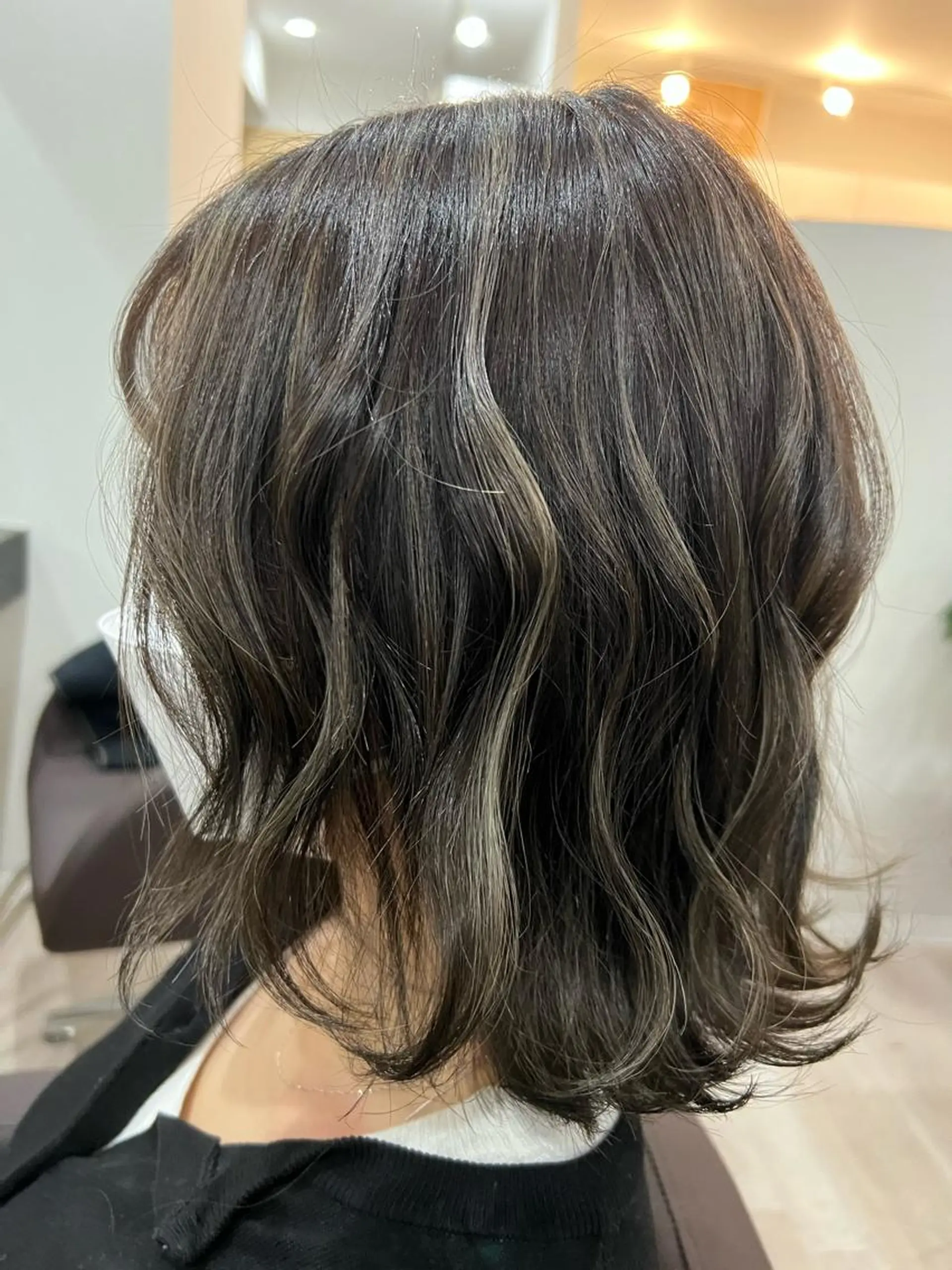 セミロング TSUBAKI /グランディールのヘアスタイル