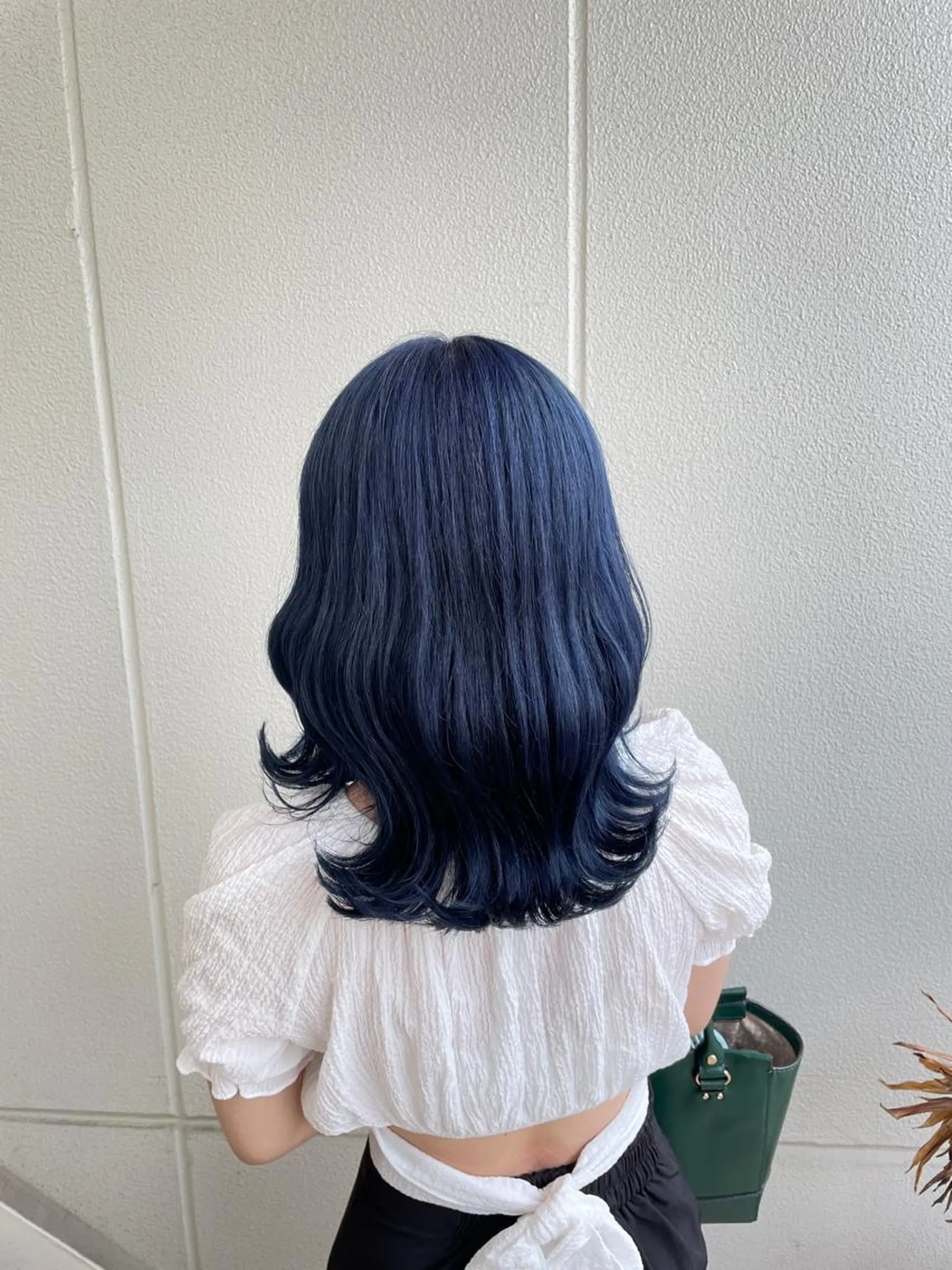 セミロング カラー ヘアアレンジ ブルーカラー ネイビーカラー ヘアカラー トリートメント ヘッドスパ ヘアセット 艶髪✨寒色カラー✨ 翁長孝輔のヘアスタイル