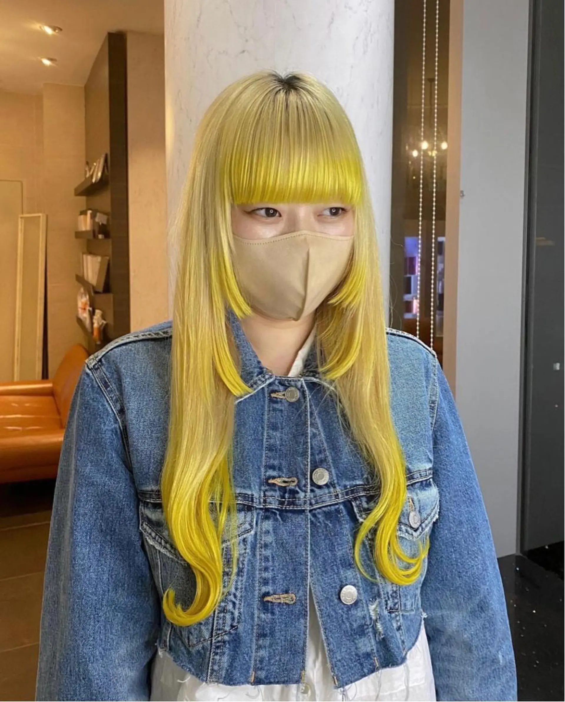 ロング カラー デザインカラー イエローカラー ヘアカラー トリートメント 🌱ブリーチ・透明感 カラー/mapi🦭のヘアスタイル