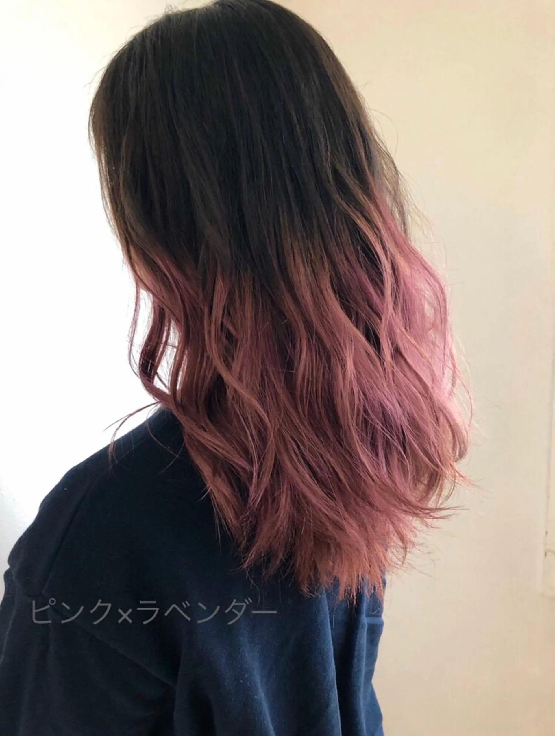 セミロング アッシュ 美髪矯正・レイヤー 倉友哉のヘアスタイル