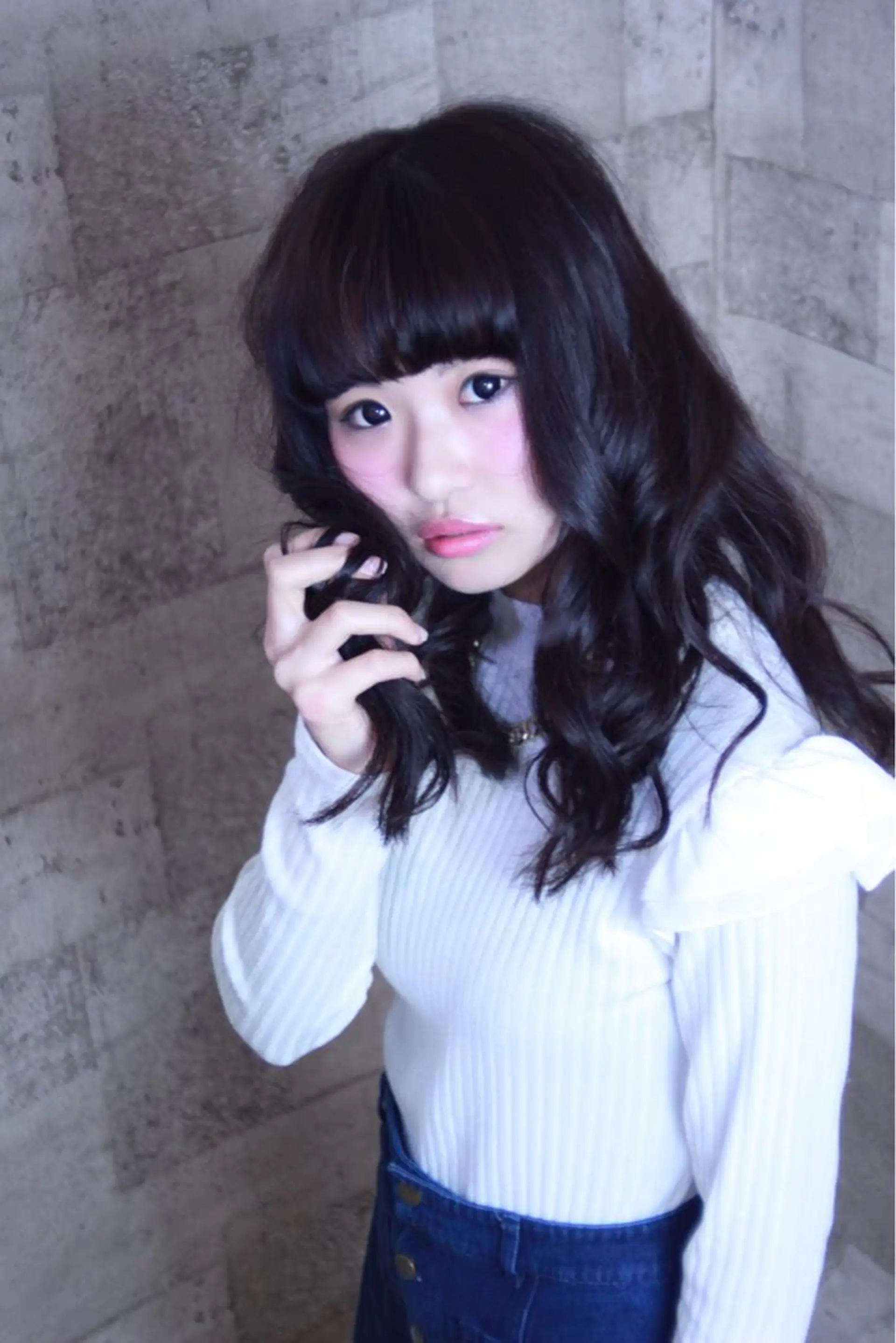 ロング 伊藤 裕貴のヘアスタイル