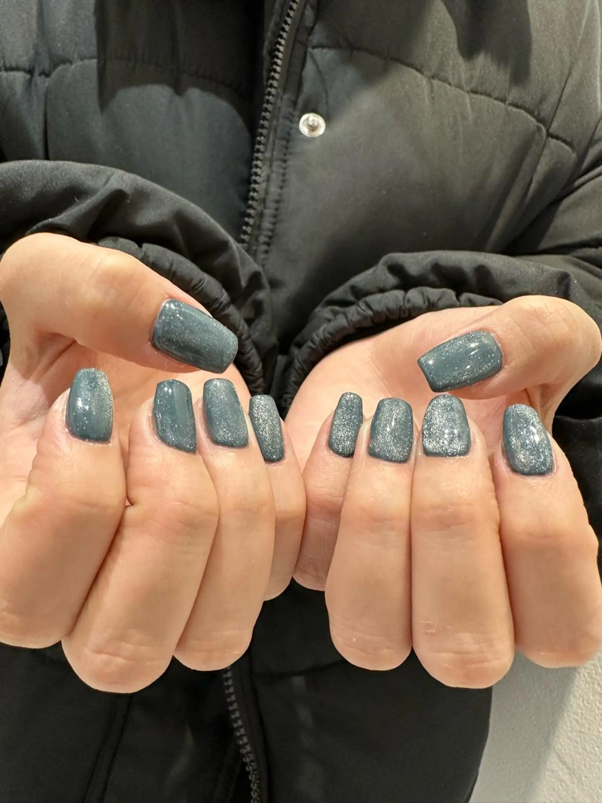 ネイル オーロラネイル マグネットネイル ミラーネイル 個性派ネイル 🌼 ハルカ ♡の眉毛・アイブロウイメージ