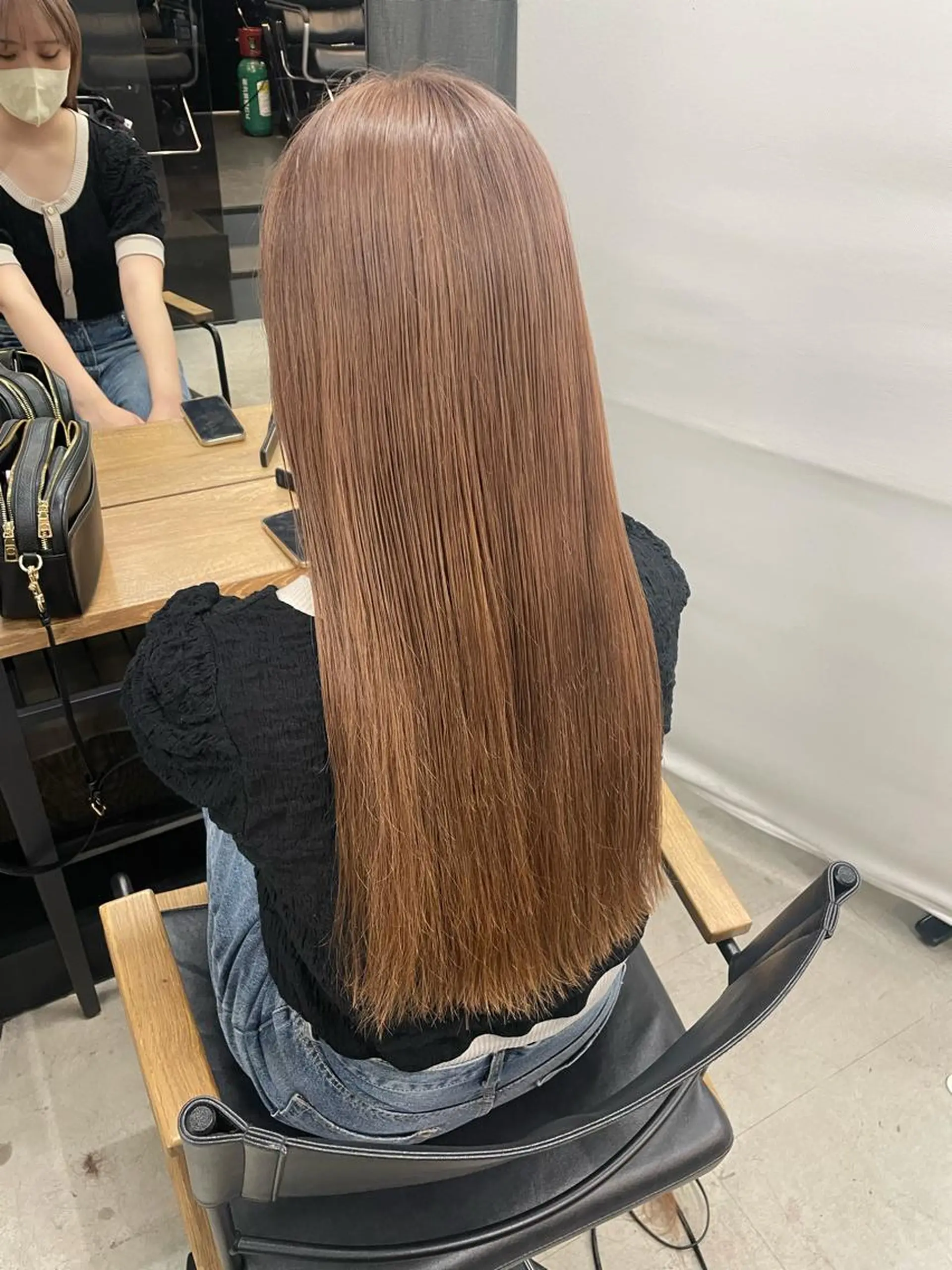 カラー 伊藤 莉奈　韓国ヘアのヘアスタイル