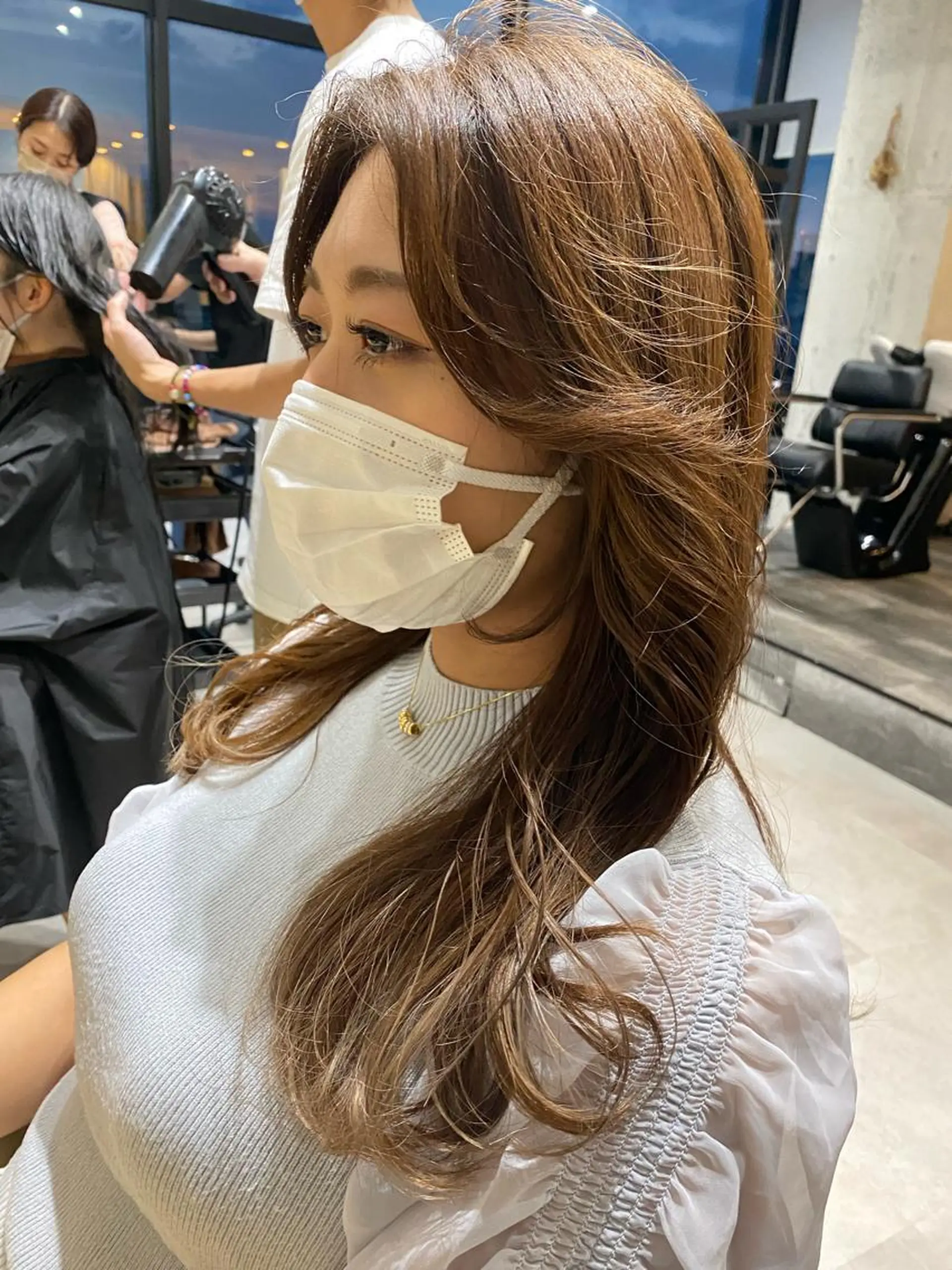 ロング カラー カット ヘアカラー トリートメント 似合う髪型が 分からない方へのヘアスタイル