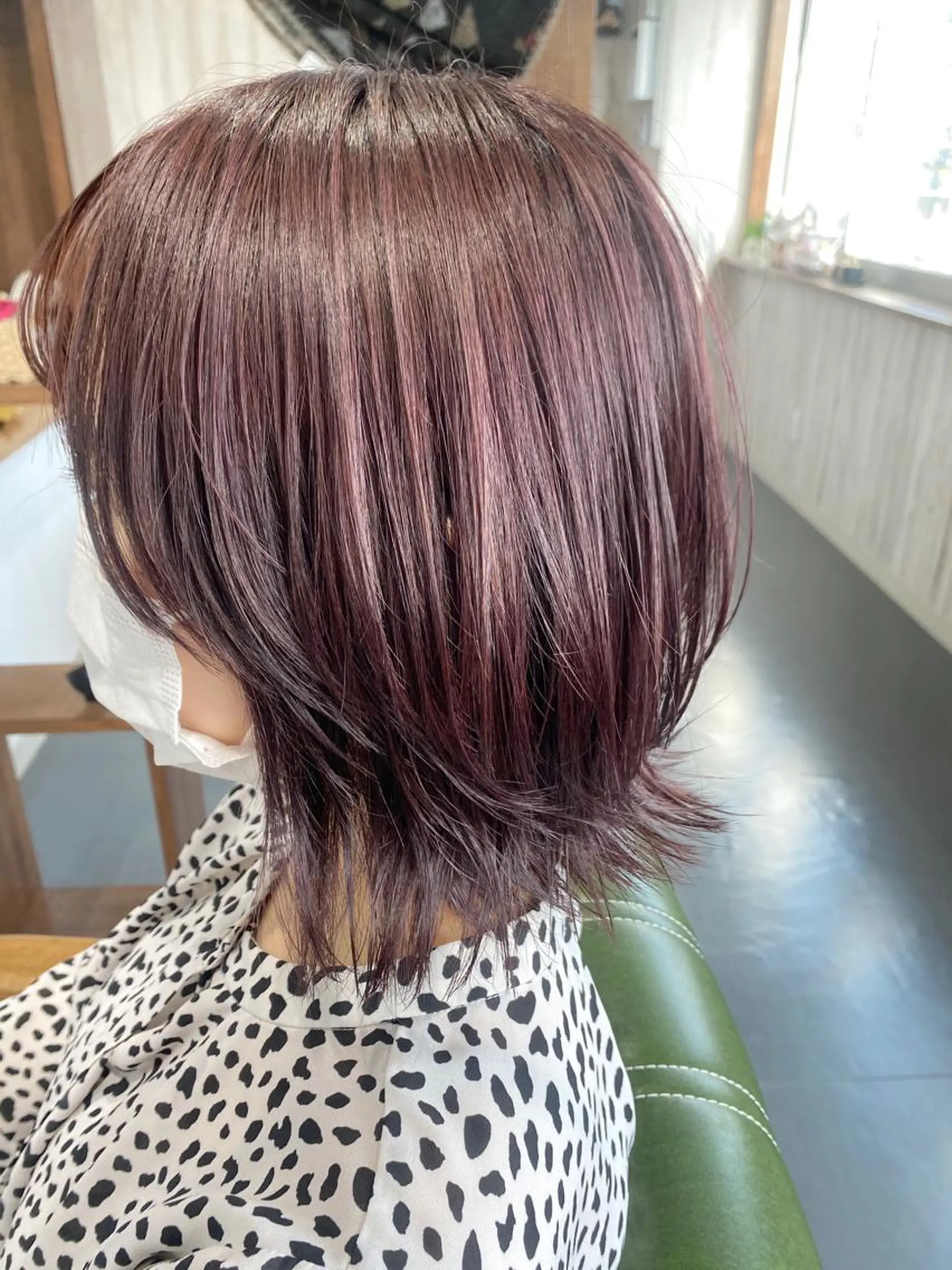 ショート 切りっぱなしボブ ショートボブ ピンクラベンダー ボブ ハイライト 【髪質改善・矯正 ・ハイライト】ハナカのヘアスタイル