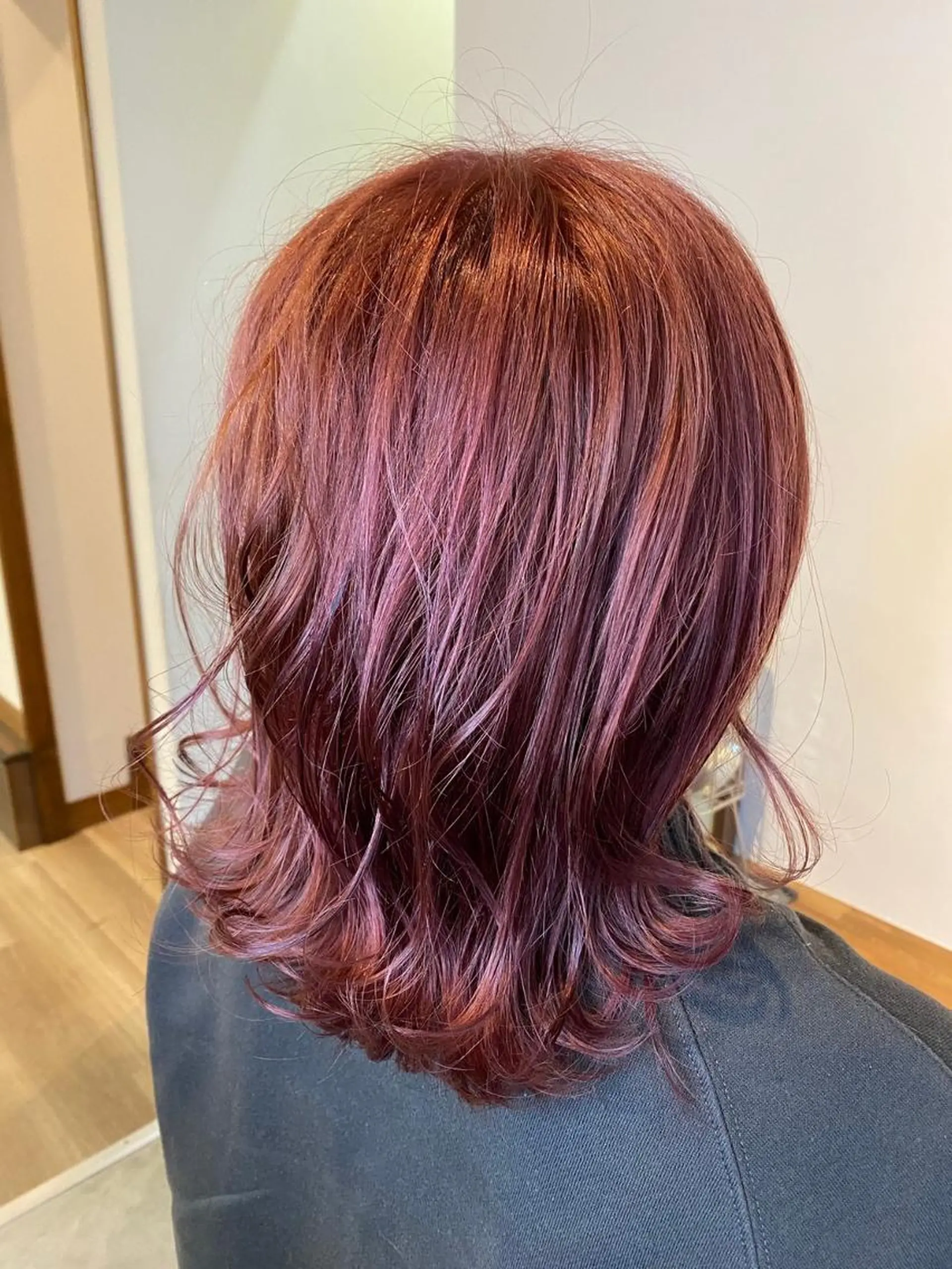 ミディアム chill out 塚口本町店のヘアスタイル