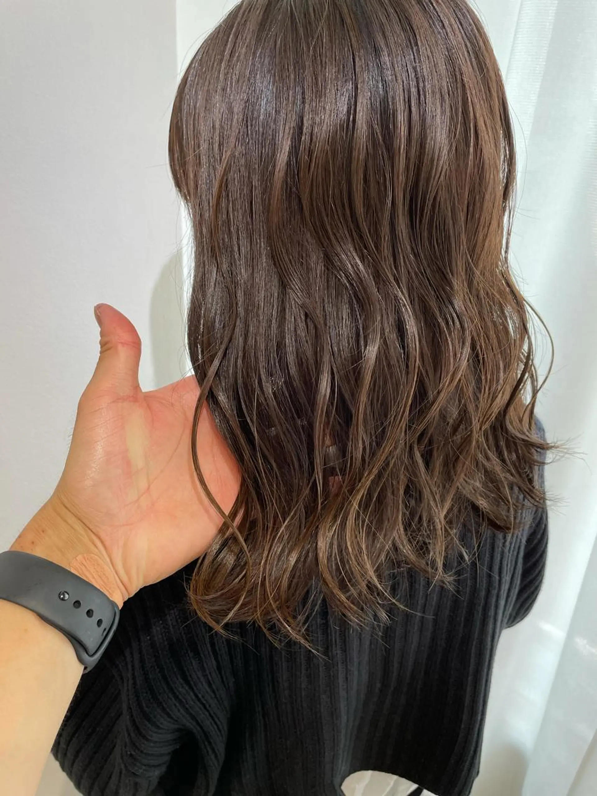 ミディアム カラー カット ヘアカラー トリートメント 過去一の柔髪ヘア 🌿einshairのヘアスタイル