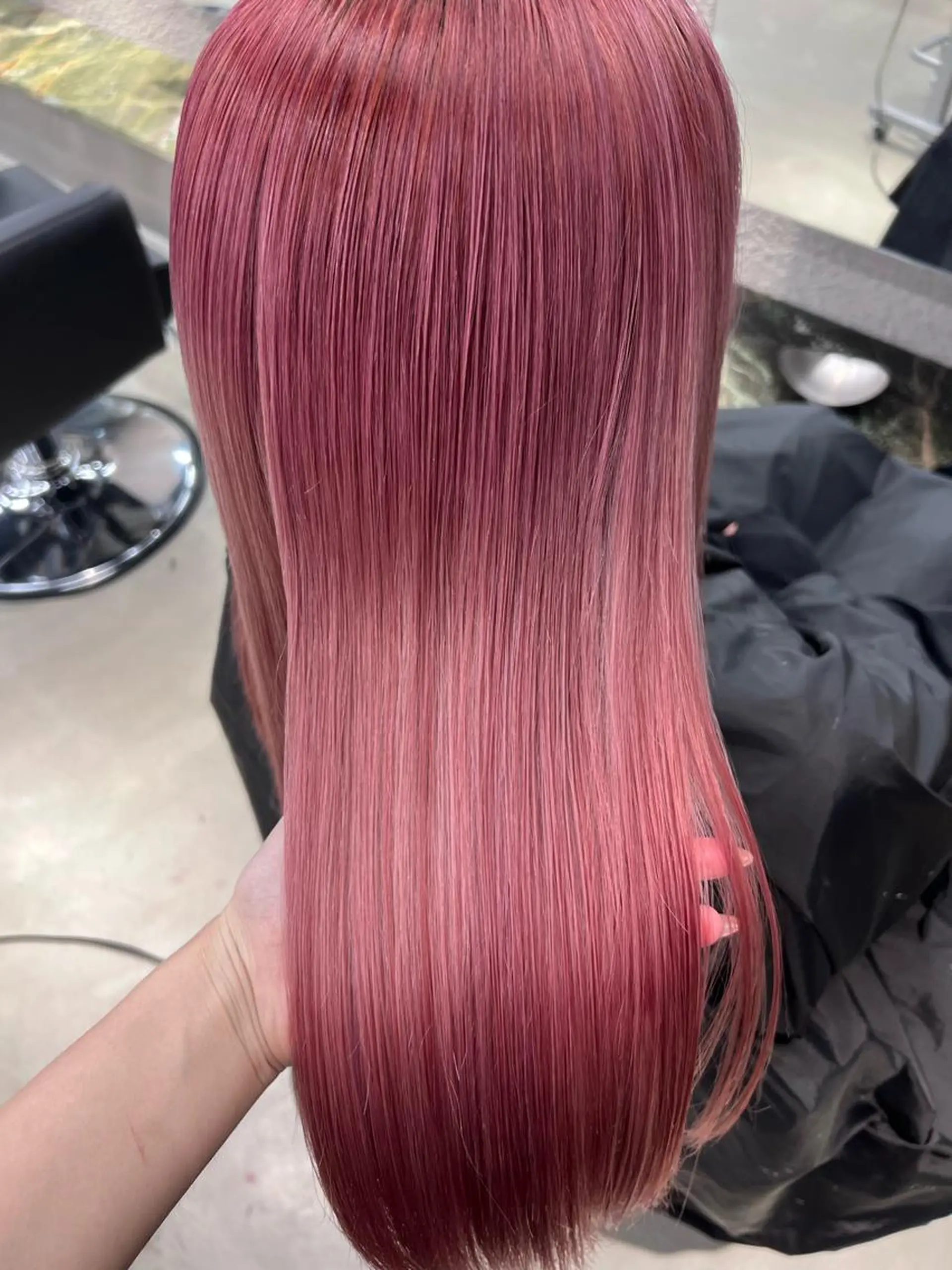 ロング カラー 紬/enne/ブリー チ/ハイトーンのヘアスタイル