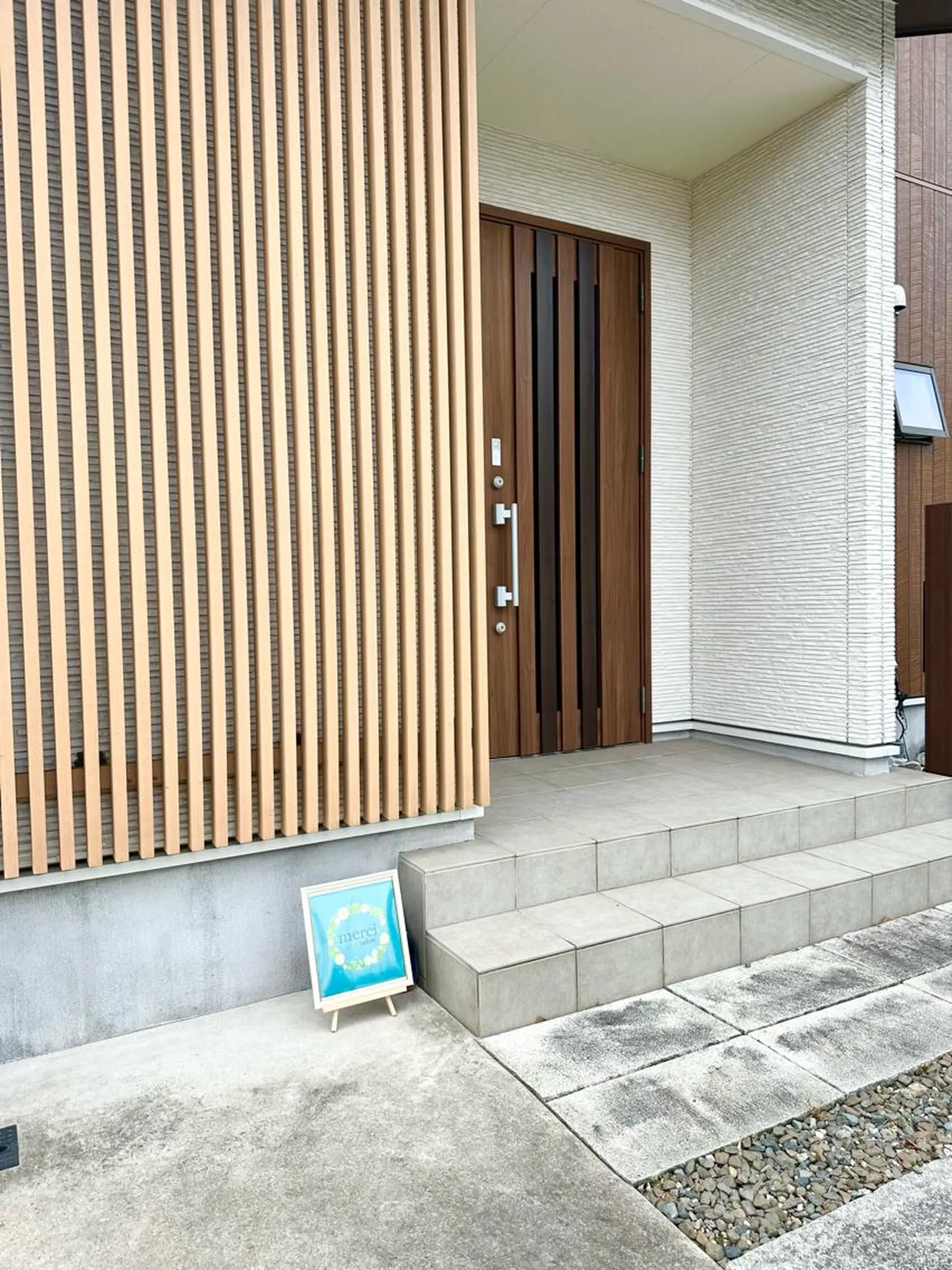 バストアップ専門/デ トックス/小顔コルギのエステ・リラクイメージ