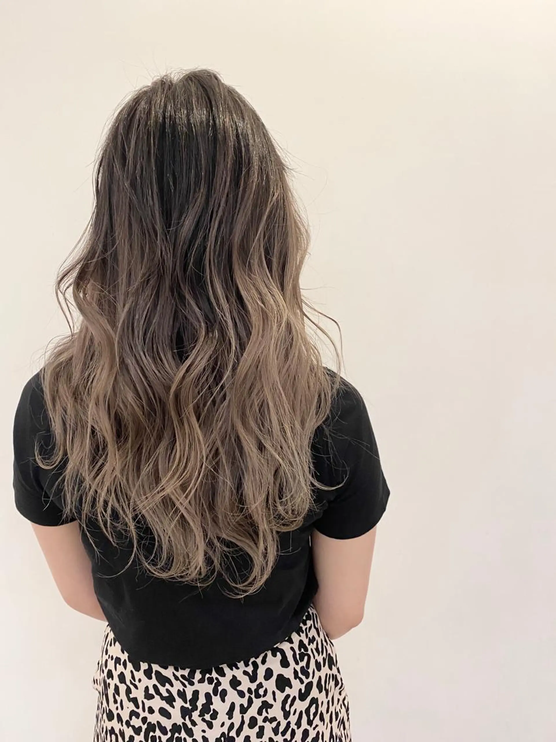 ロング カラー カット ヘアカラー エクステ シールエクステ×美髪 改善/ヨシモトカンジのヘアスタイル