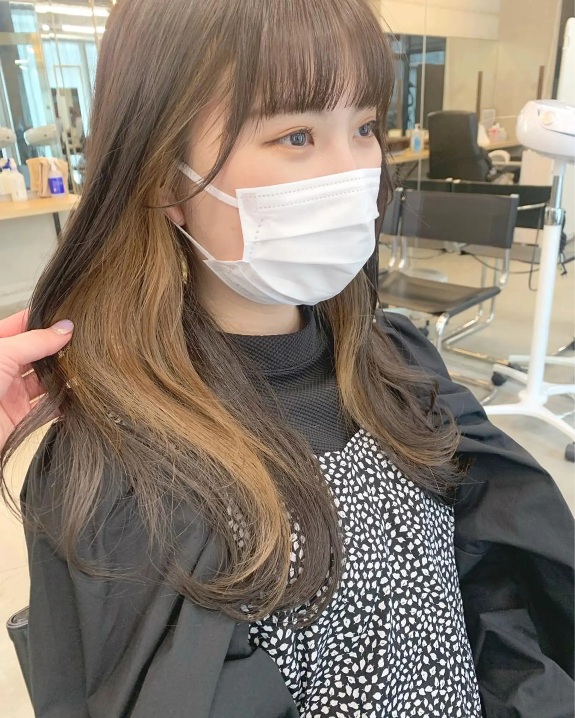 ミディアム カラー 透明感/オリーブ/ グレージュ/YUKAのヘアスタイル