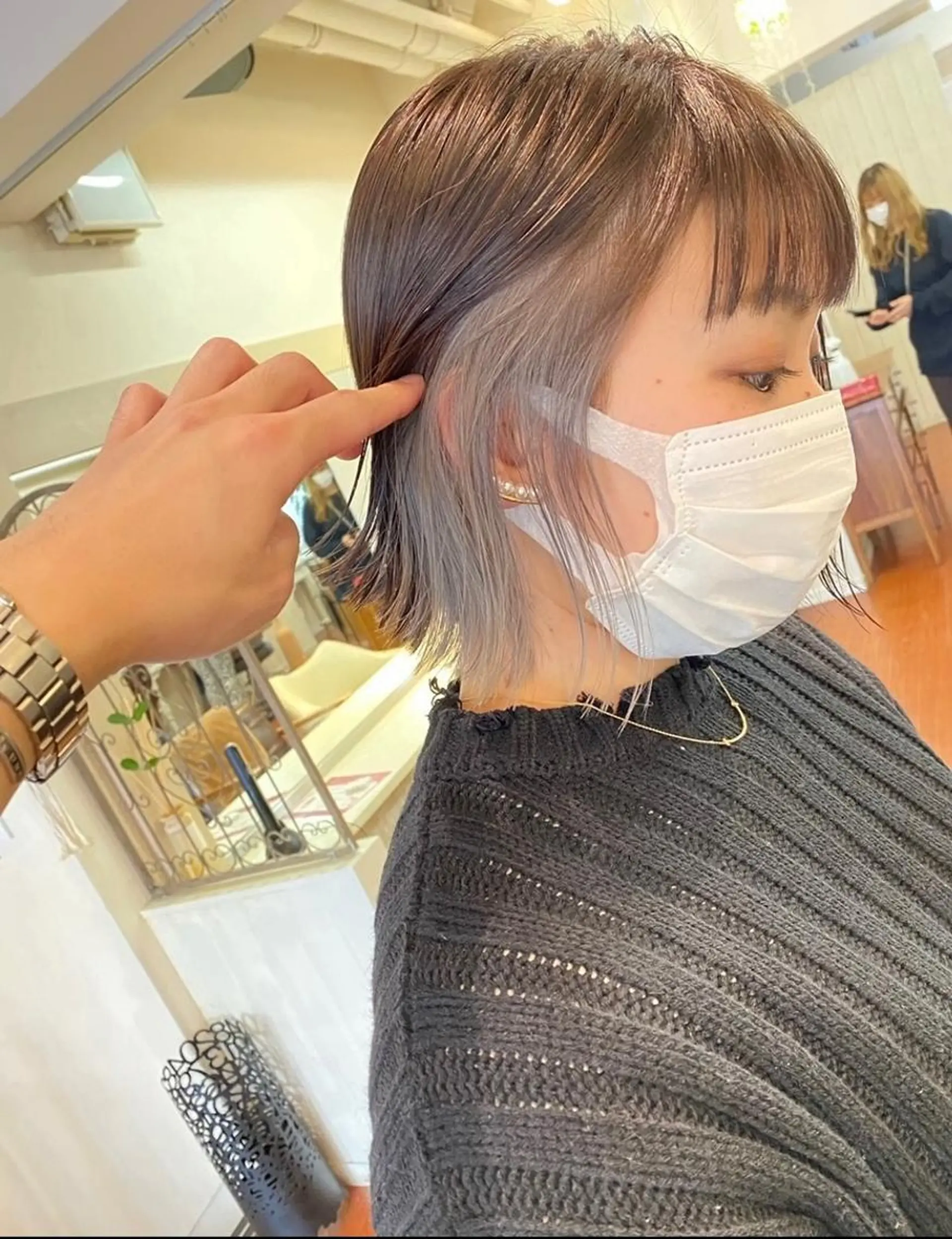 ミディアム カラー カット ヘアカラー ヨシダ トオルのヘアスタイル