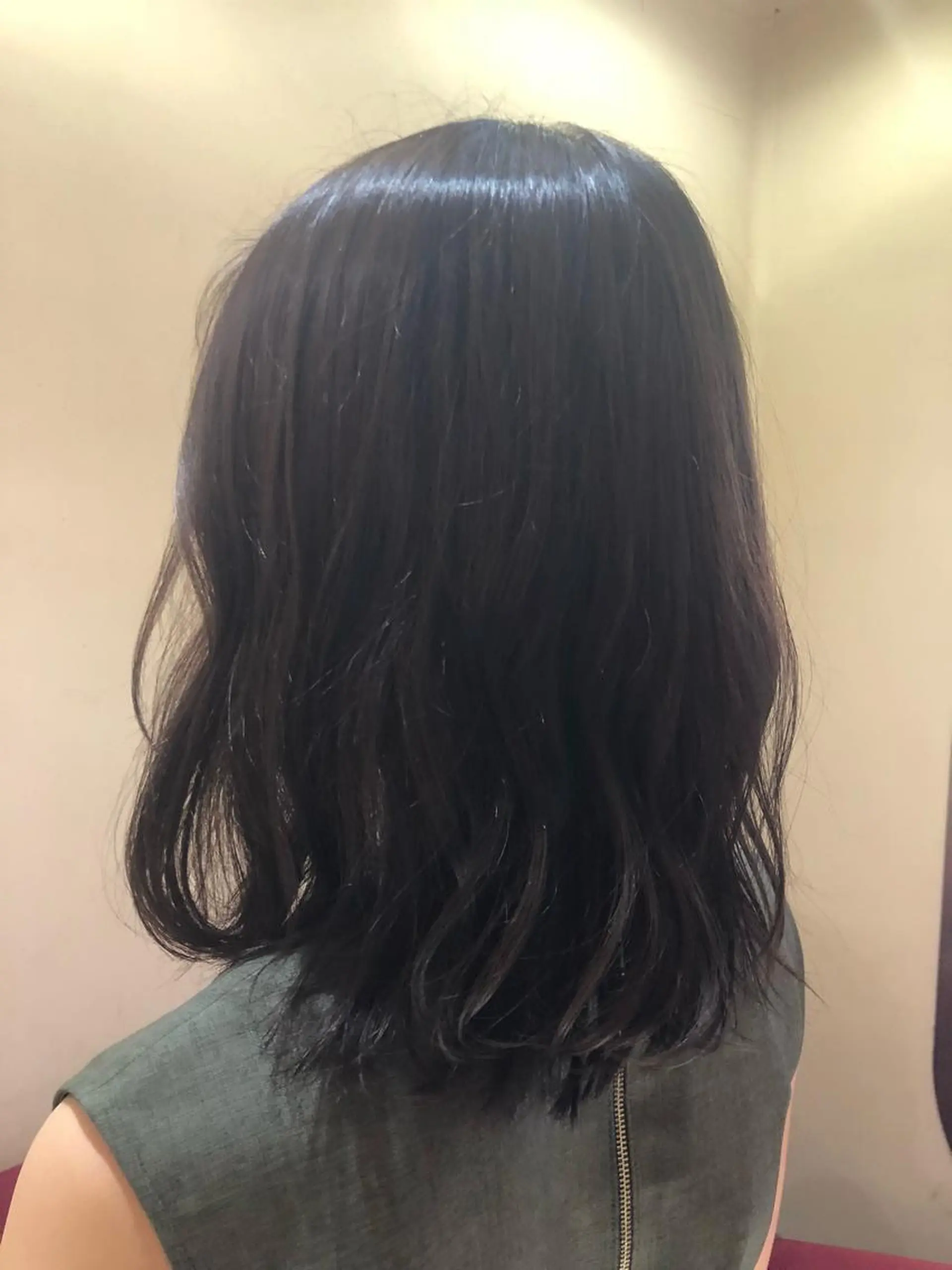 ミディアム カラー 透明感カラー グレージュ 赤星 さえのヘアスタイル