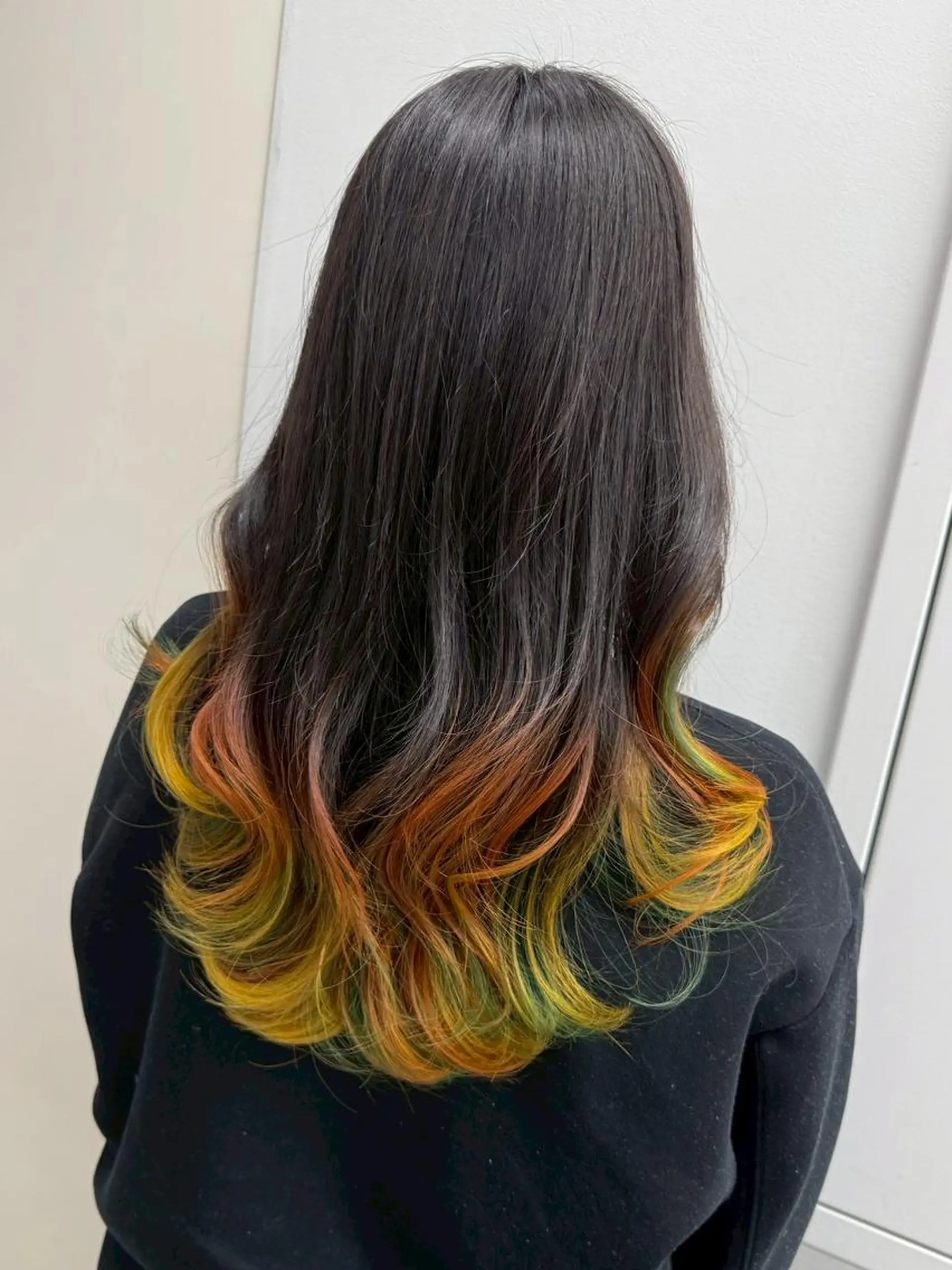 カラー ロング アッシュ ベージュカラー ショコラベージュ ココアベージュ ダークアッシュ 【公式】amble luxe池袋東口🩷のヘアスタイル