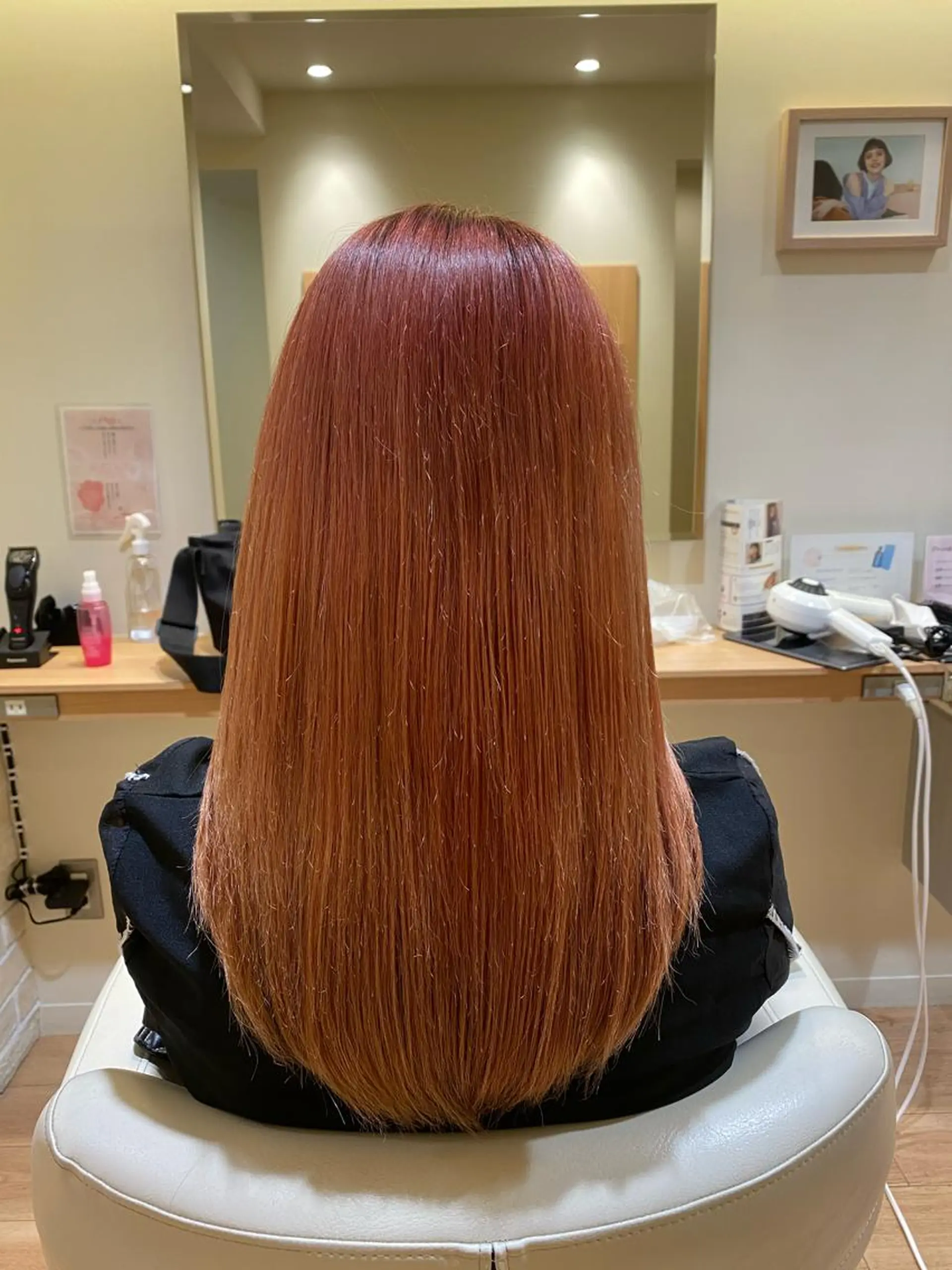 ロング カラー グラデーションカラー ピンクカラー ハイトーンエフェクト ブリーチいち丸のヘアスタイル