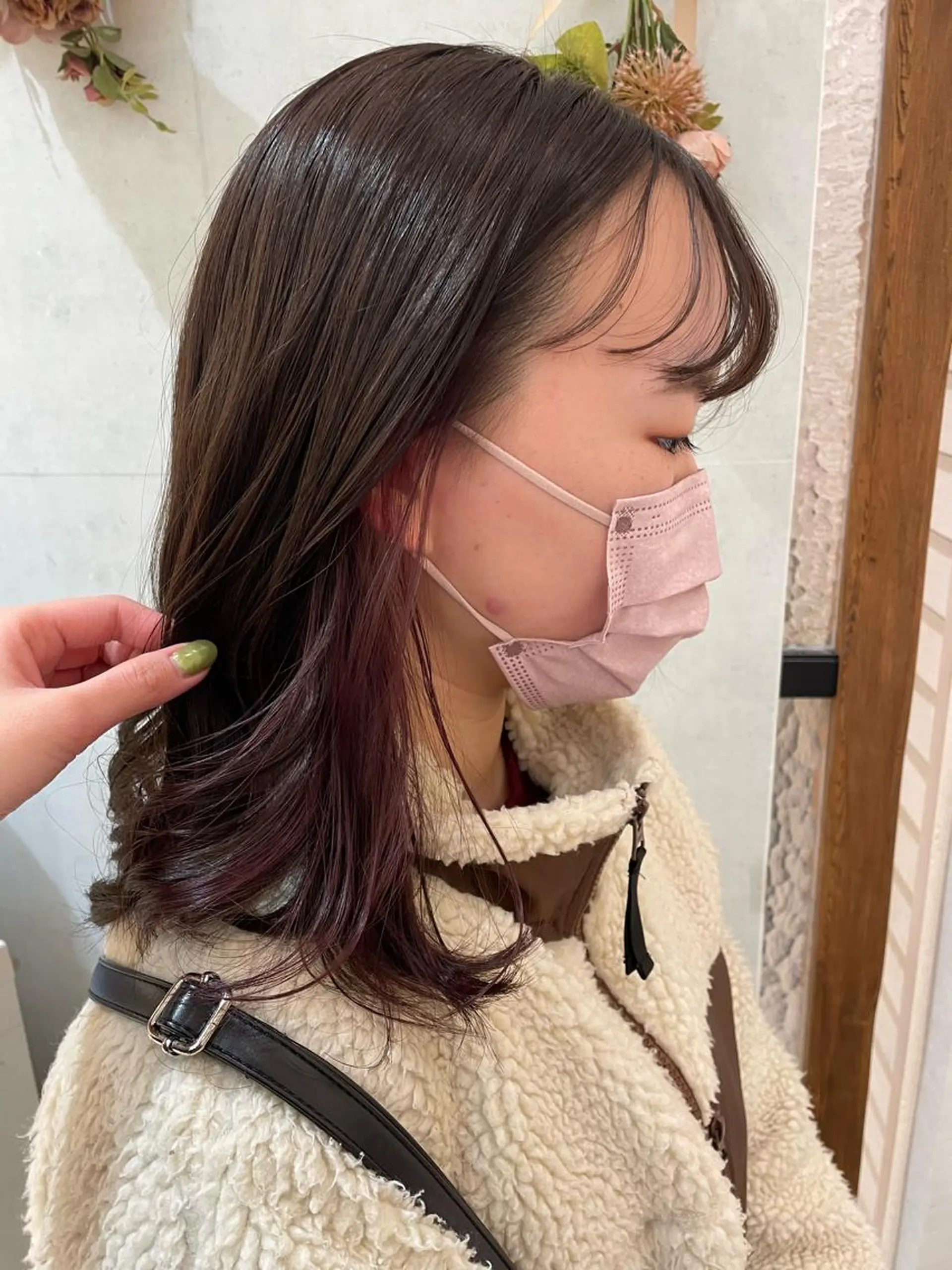 セミロング カラー ブリーチ ブリーチなしカラー 🩵ANELA東口 齋藤琴音💚のマツエク・マツパデザイン