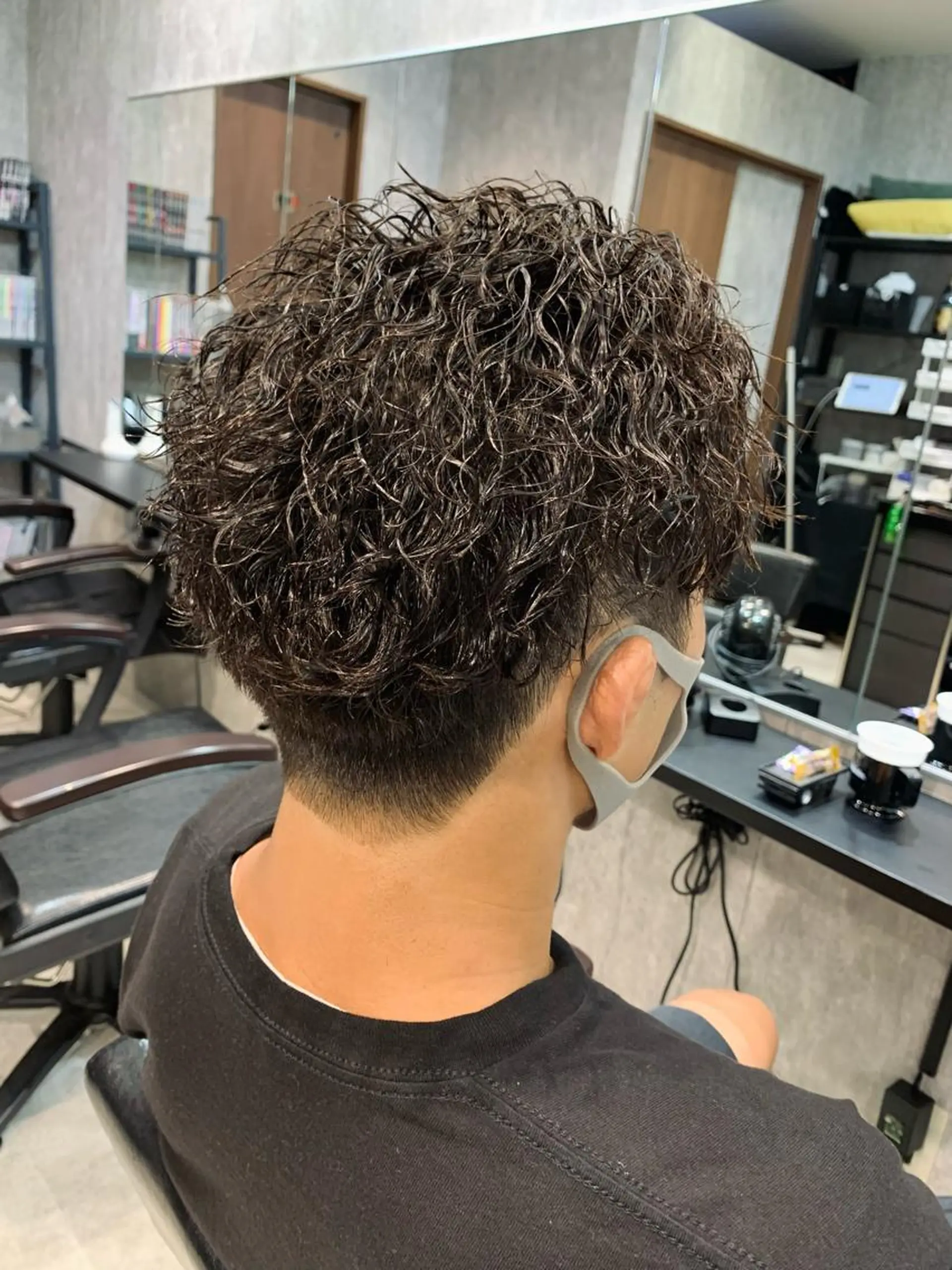 ショート パーマ メンズ メンズパーマ メンズツイストパーマ ツイストパーマ メンズ支持数No.1 👑リュウ👑のヘアスタイル