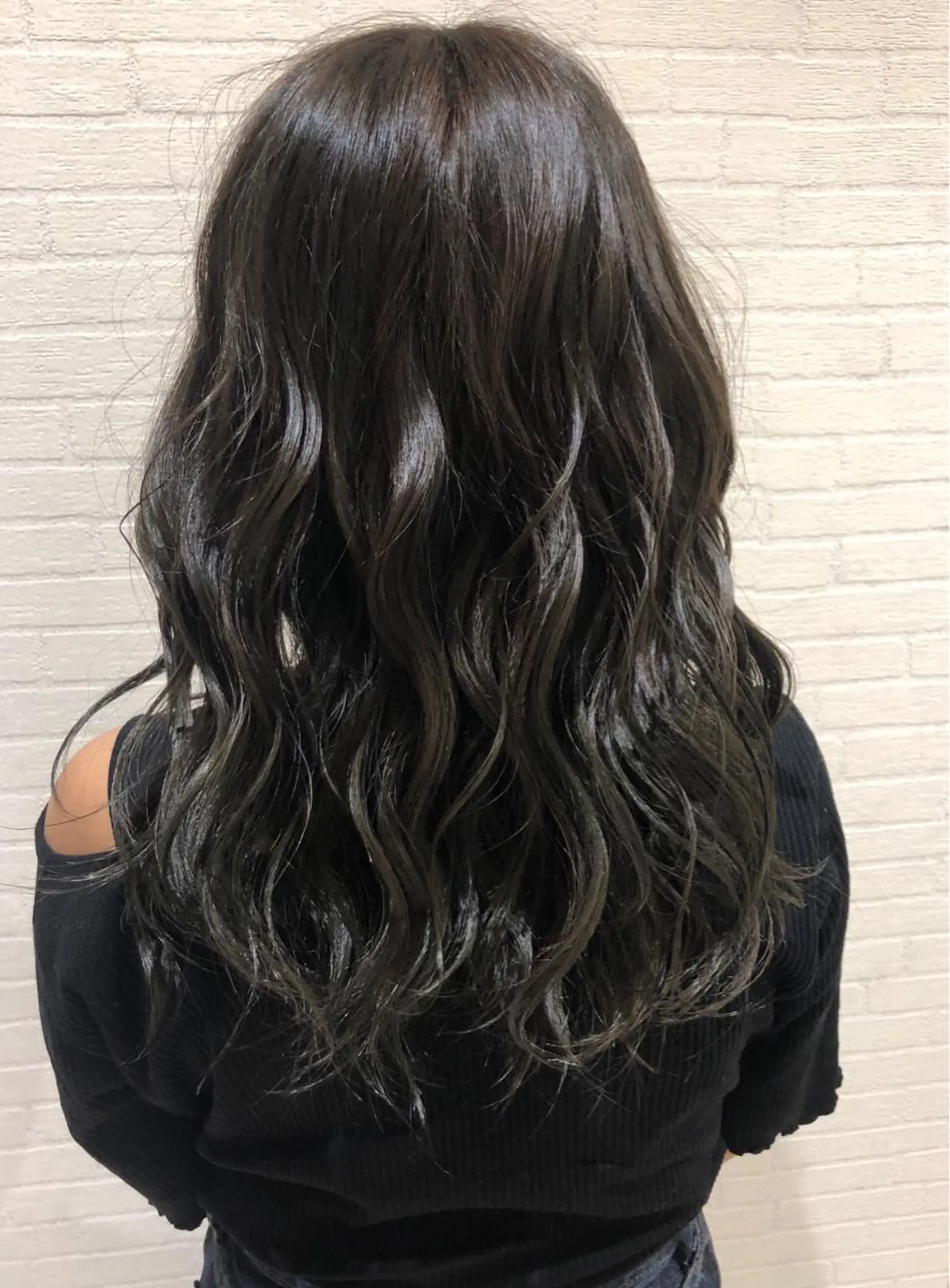 ミディアム カラー LiTA RIKUのヘアスタイル