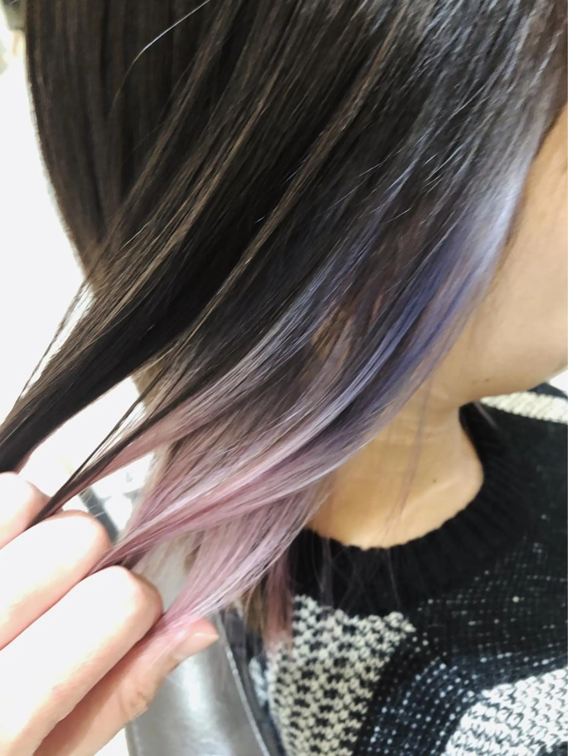 カラー グラデーションカラー インナーカラー ラベンダーカラー ピンクカラー ボブ カット ヘアカラー アンブレラカラー💫 フェイスフレーミングのヘアスタイル