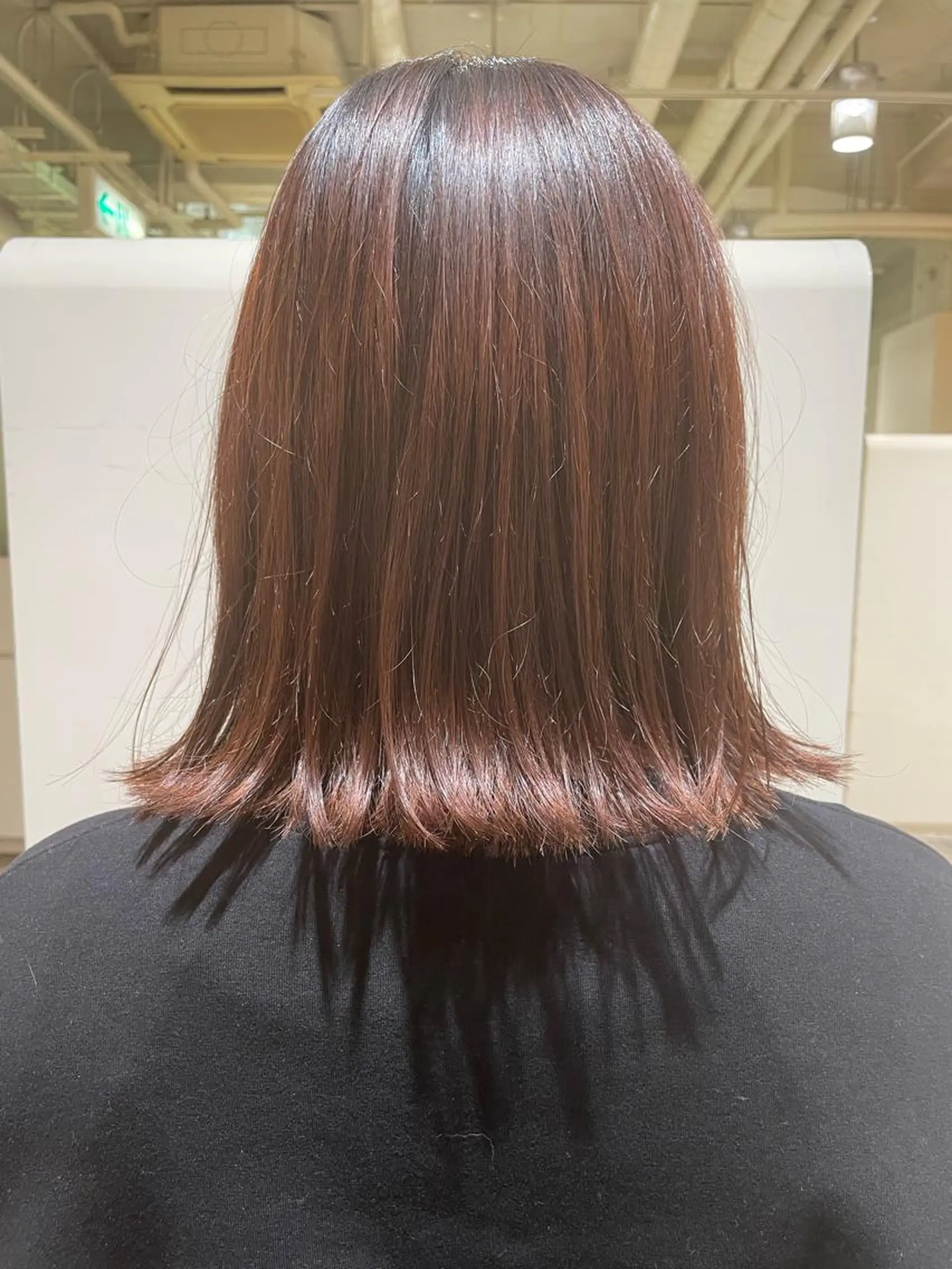 ミディアム ボブ 外ハネヘア 塚田 銀太のヘアスタイル