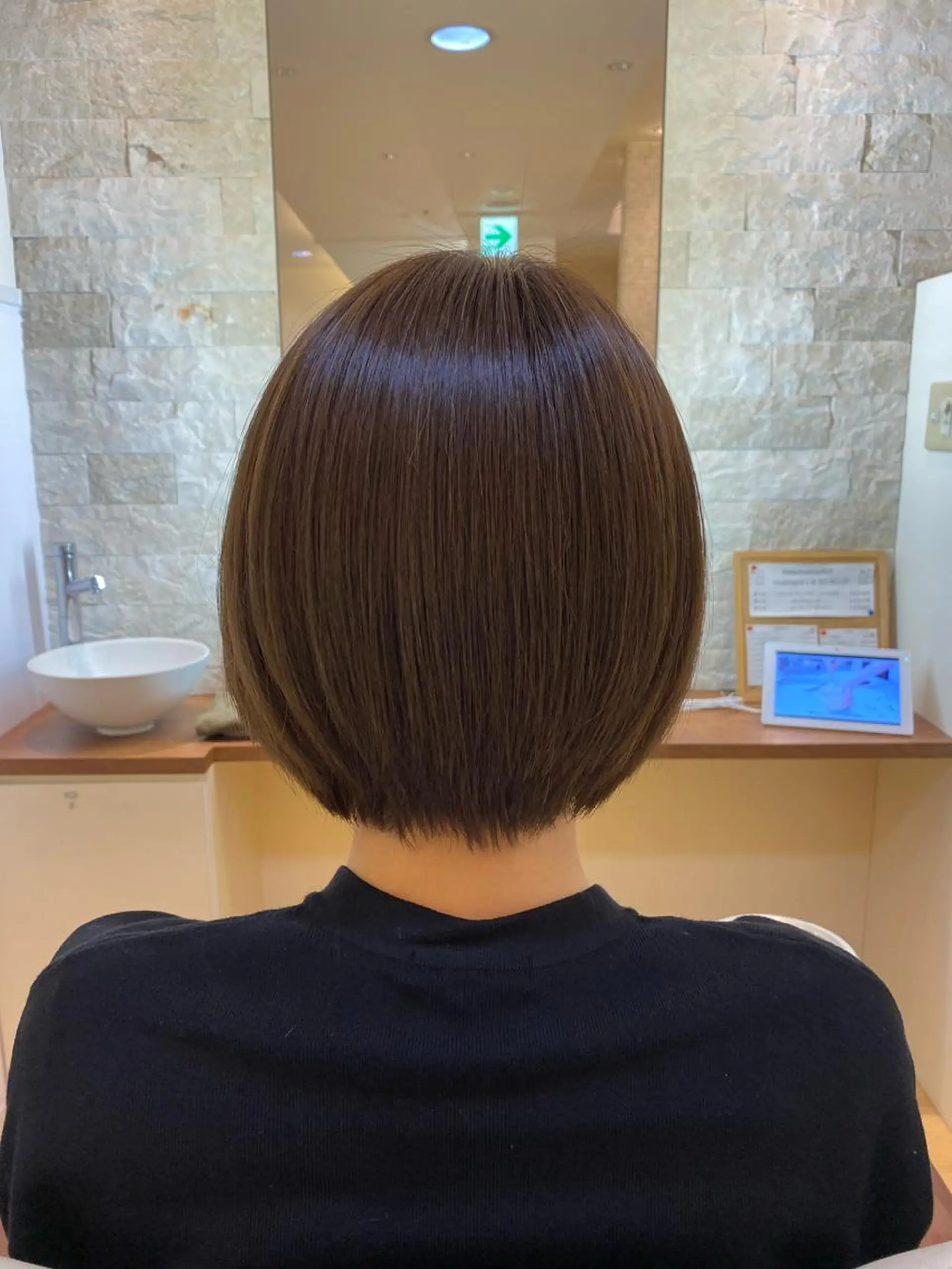 ショート カラー イルミナカラー 髪質改善 縮毛矯正 トリートメント カット ヘアカラー 『髪質改善』服部 隆志のヘアスタイル