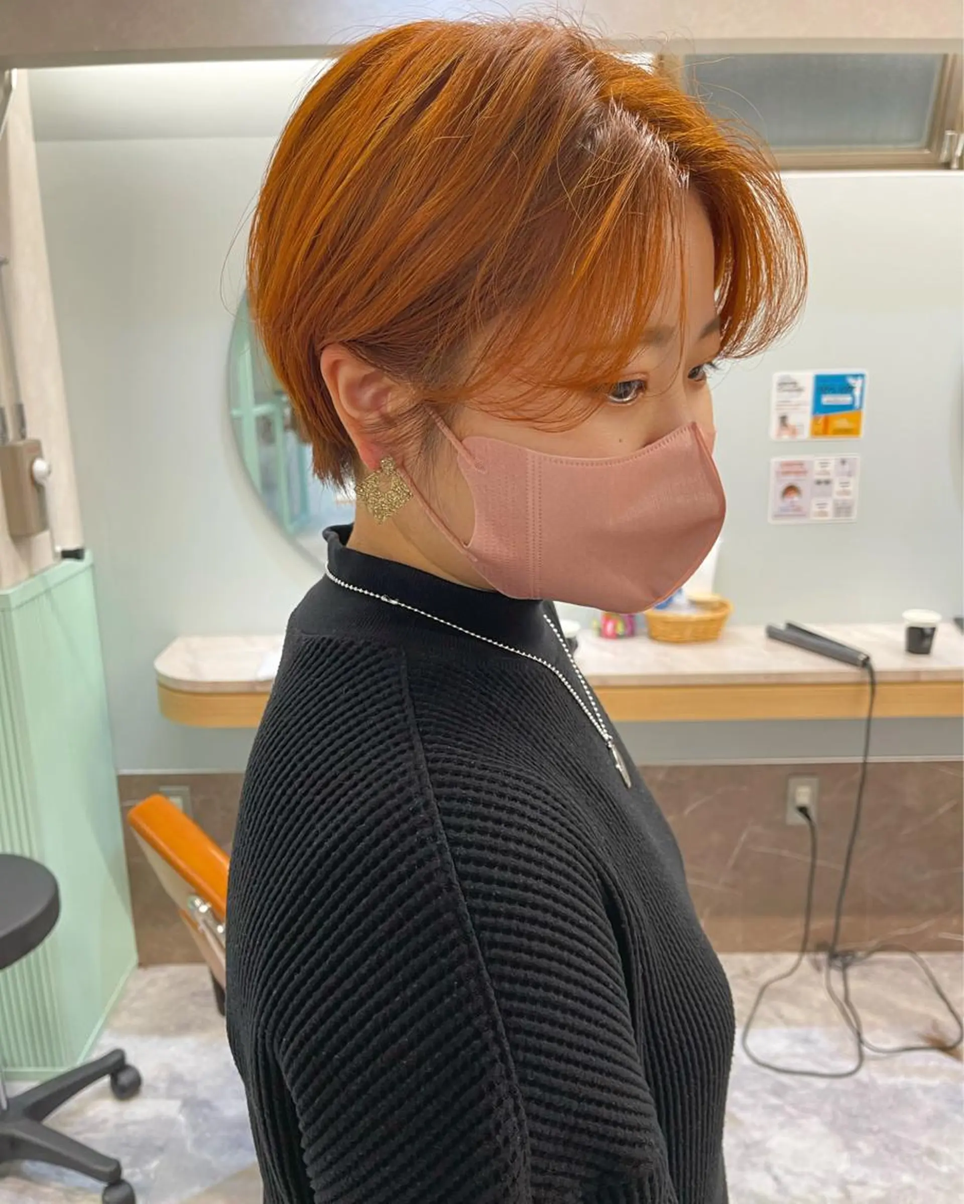 ショート ヘアカラー 早瀬裕之 パーマのヘアスタイル