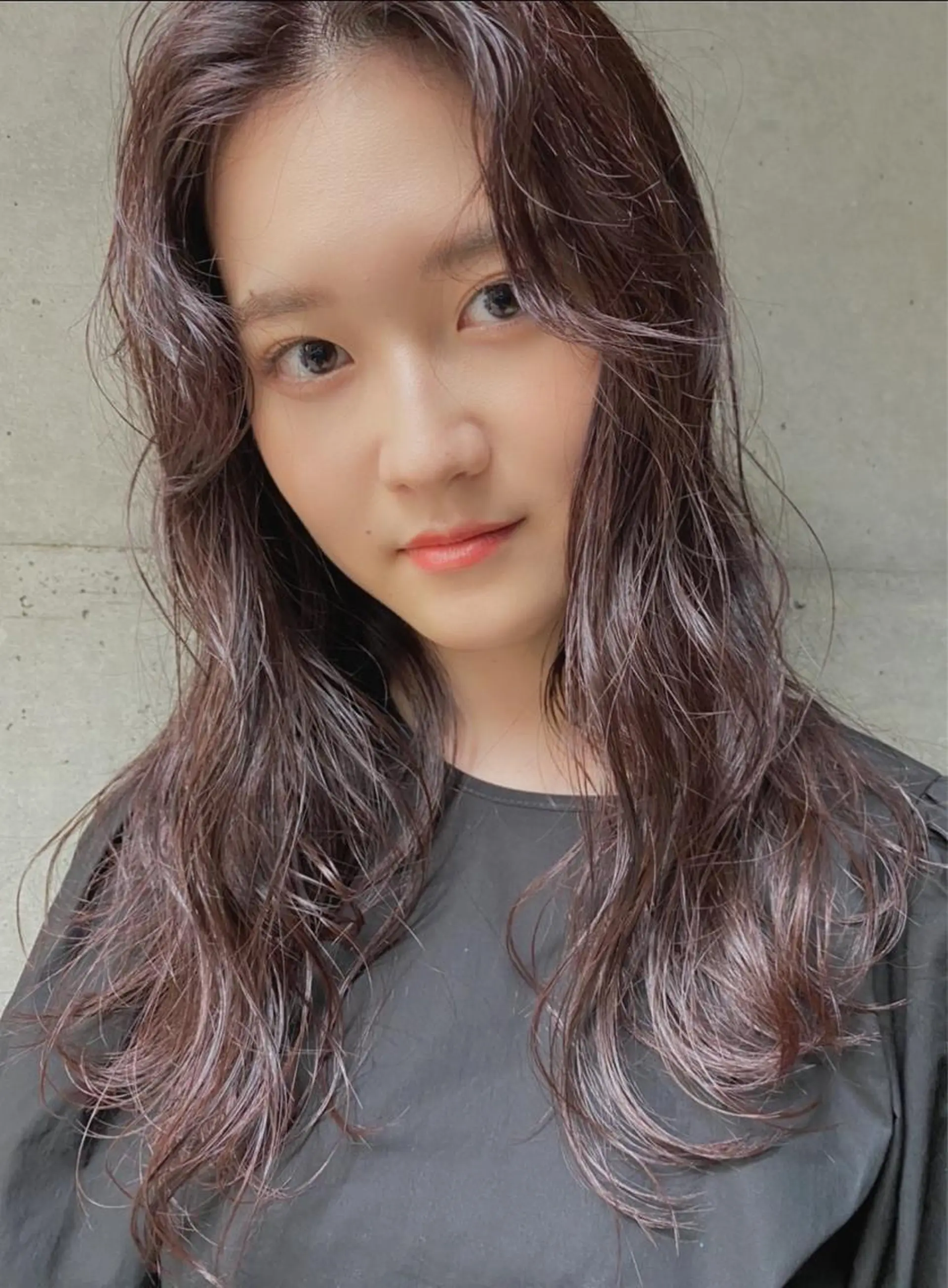 セミロング カラー パーマ ヘアアレンジ キッズ ネイル マツエク・マツパ 🫧umu.🫧韓国 /レイヤー/ハッシュのヘアスタイル