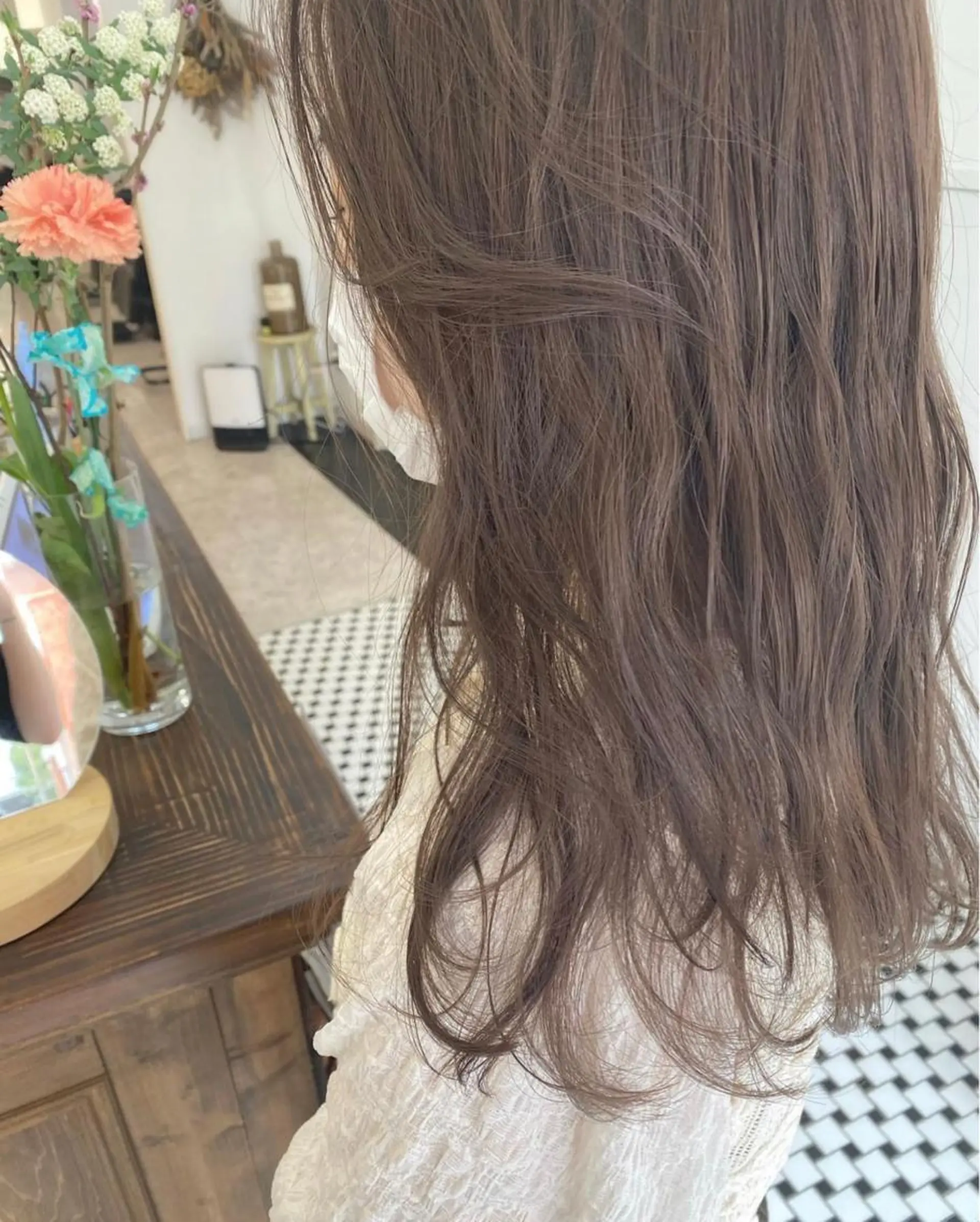 ロング カラー カット ヘアカラー トリートメント maeda yumiのヘアスタイル