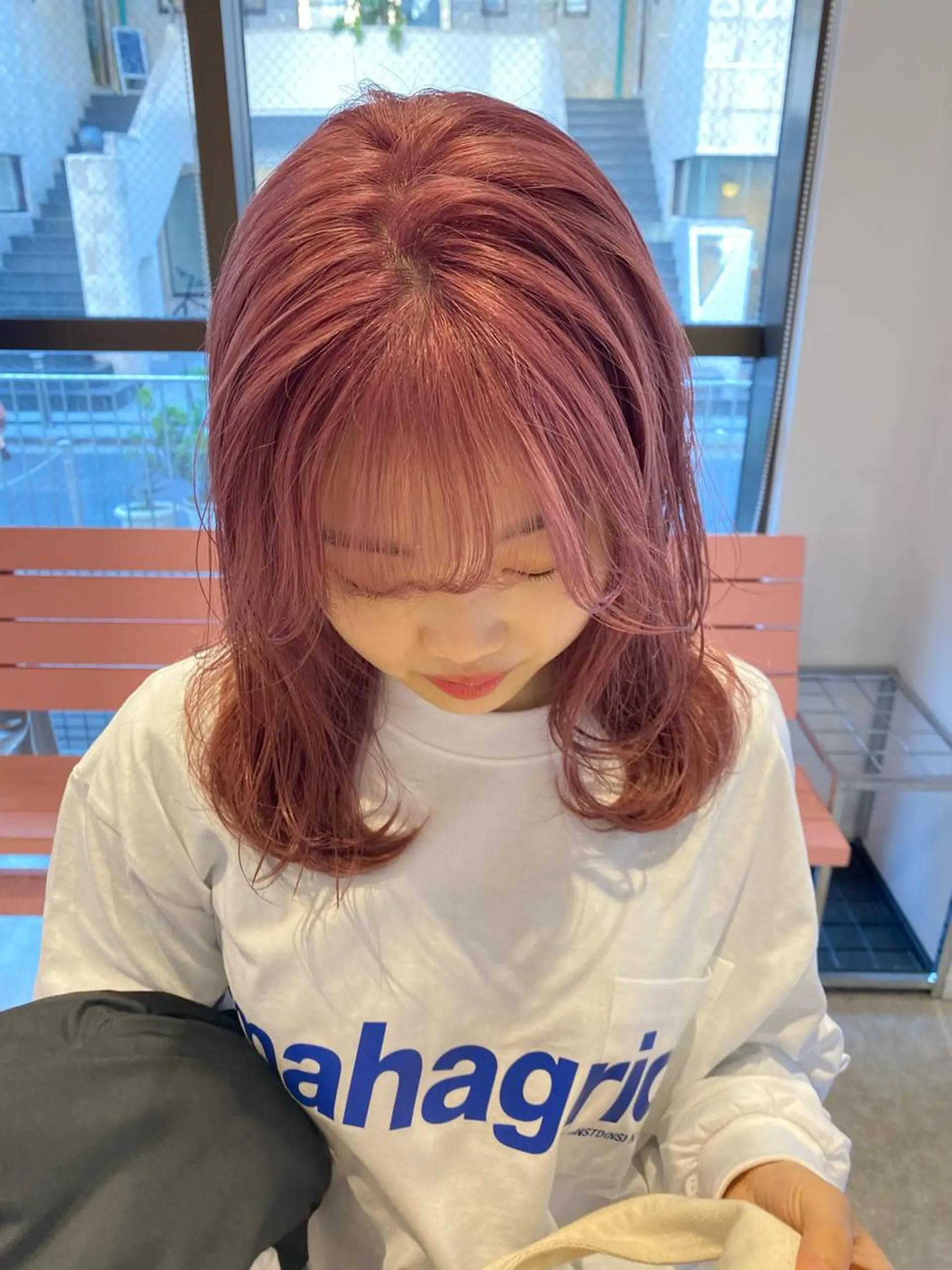 セミロング カラー ヘアアレンジ ブリーチ ケアブリーチ ハイトーンカラー ピンクカラー 天神レイヤーカット No.1💖マユカのヘアスタイル