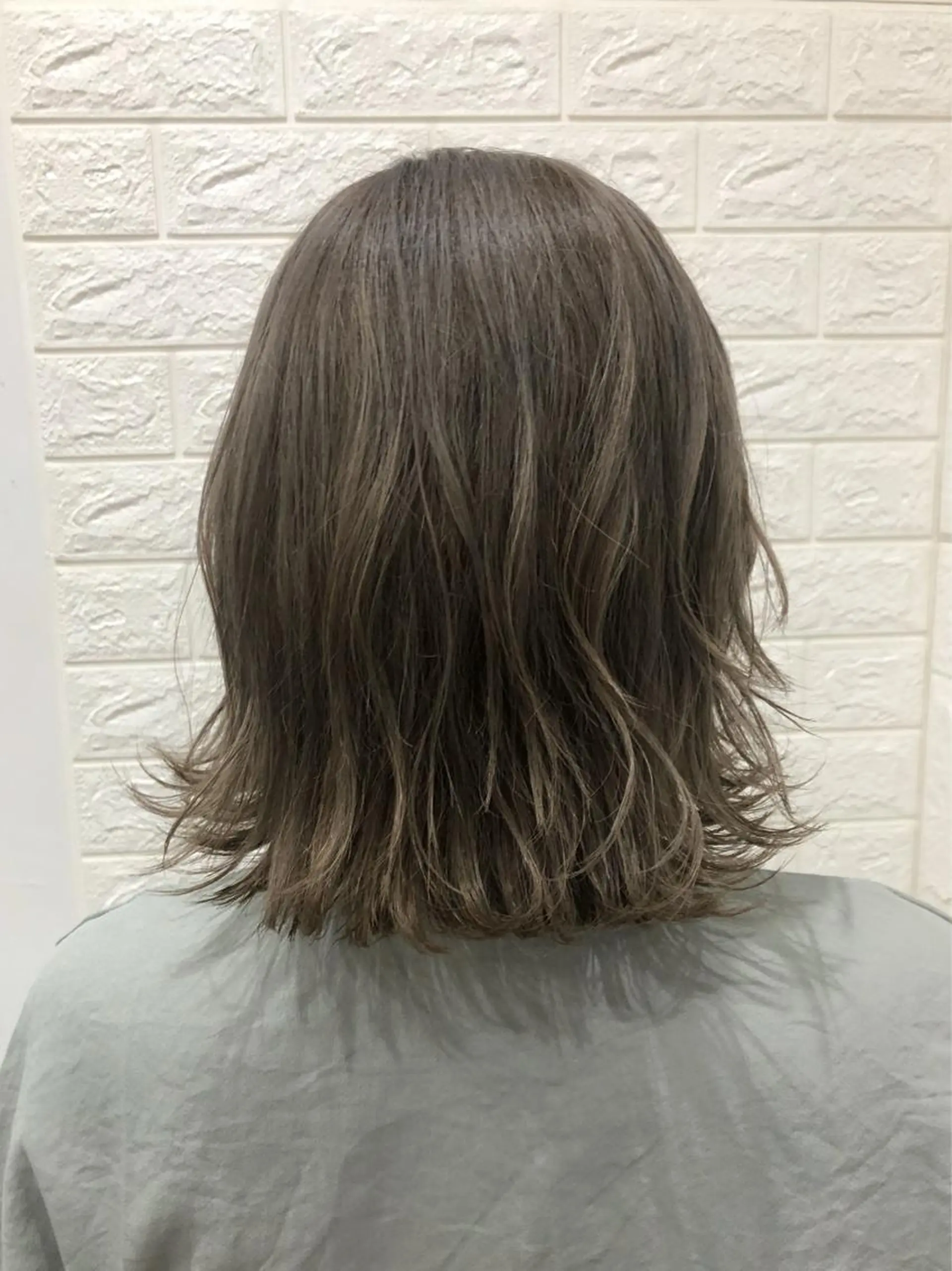 ショート カラー 切りっぱなしボブ ハイライトカラー ボブ ハイライト 💫cadre新小岩 Kaori💫のヘアスタイル