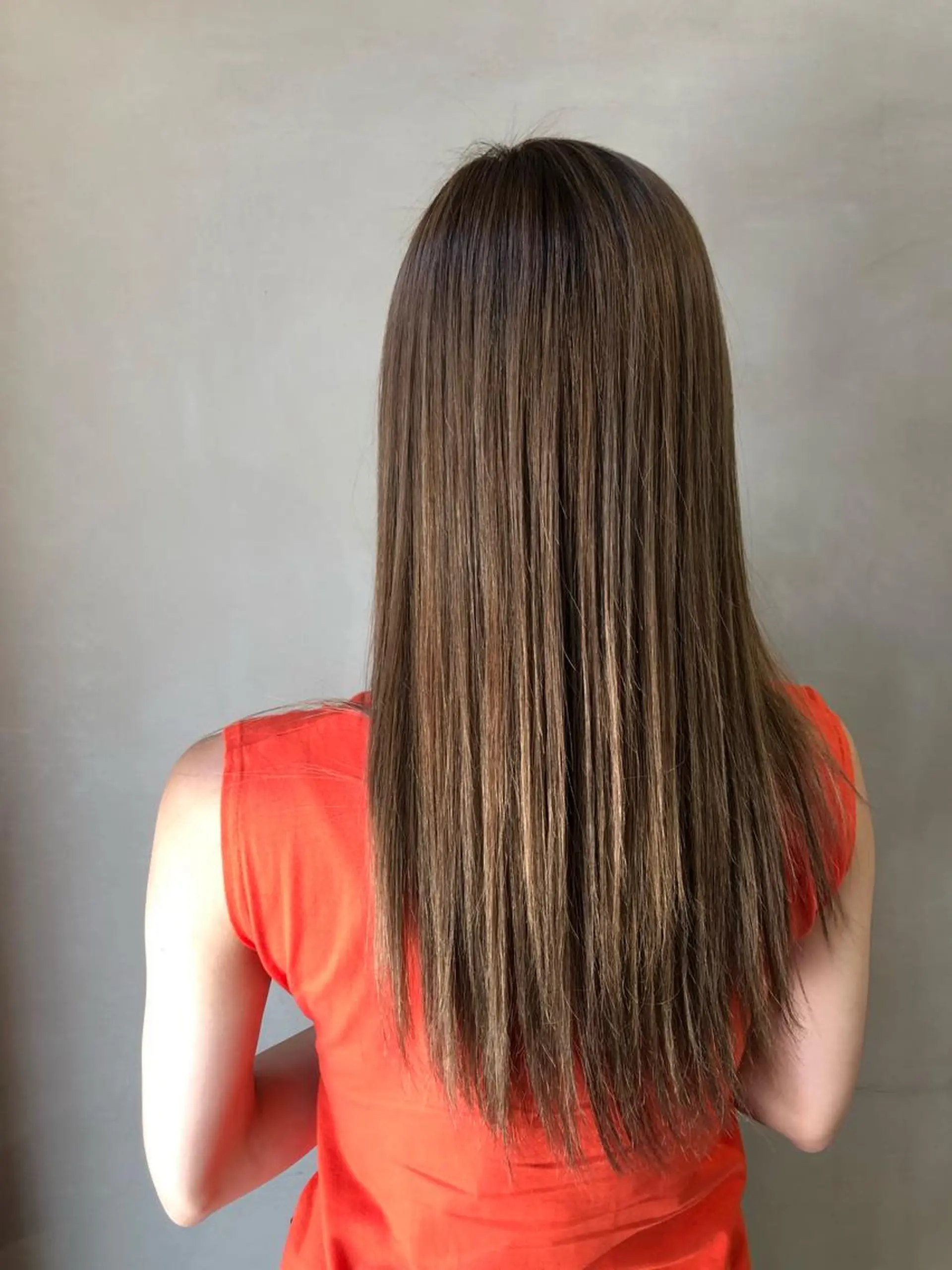 ロング 小林 愛花のヘアスタイル