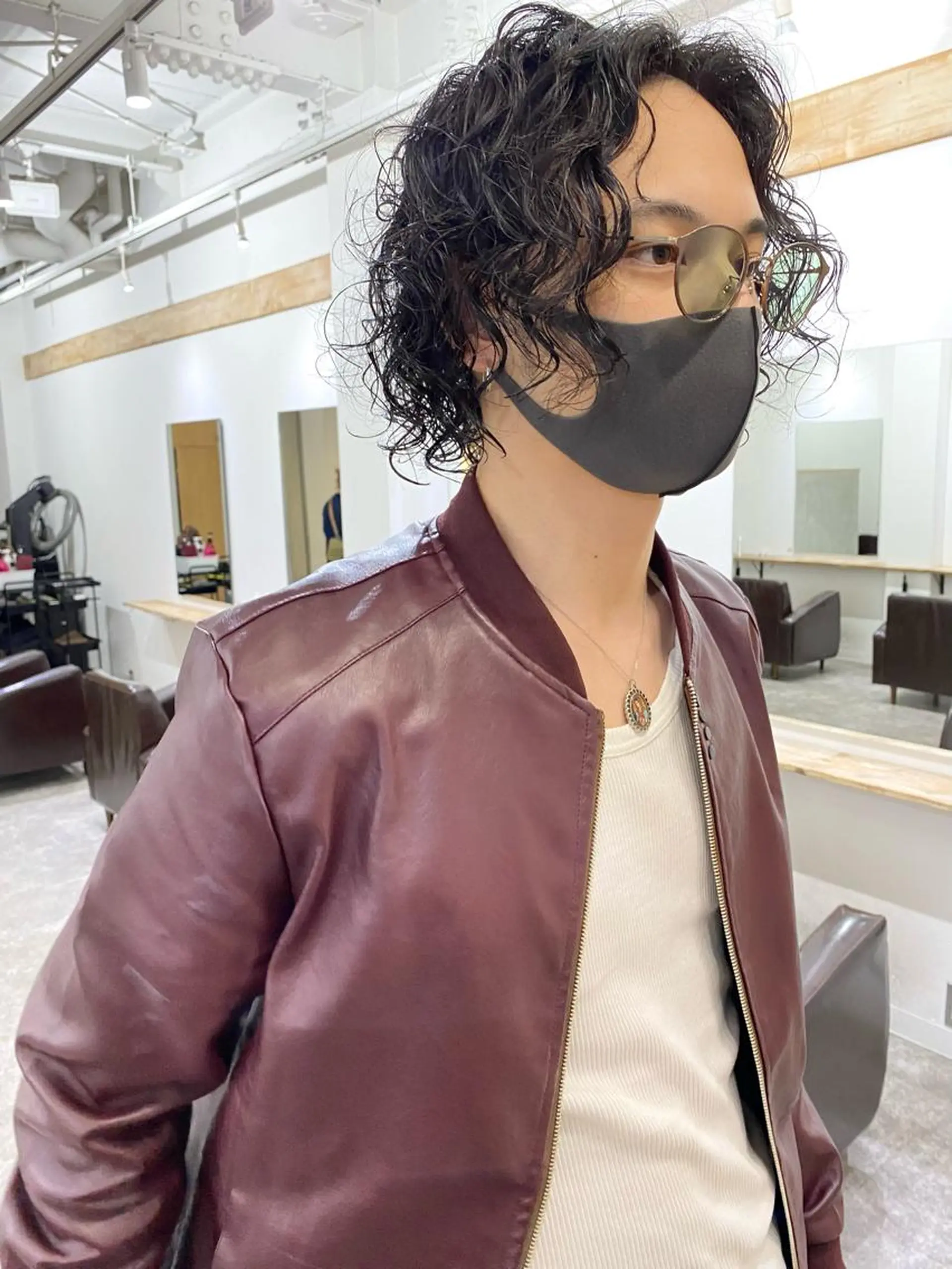 ミディアム パーマ メンズ ミディアムパーマ メンズパーマ 森貴裕/ベージュ/ パーマ/オリーブのヘアスタイル