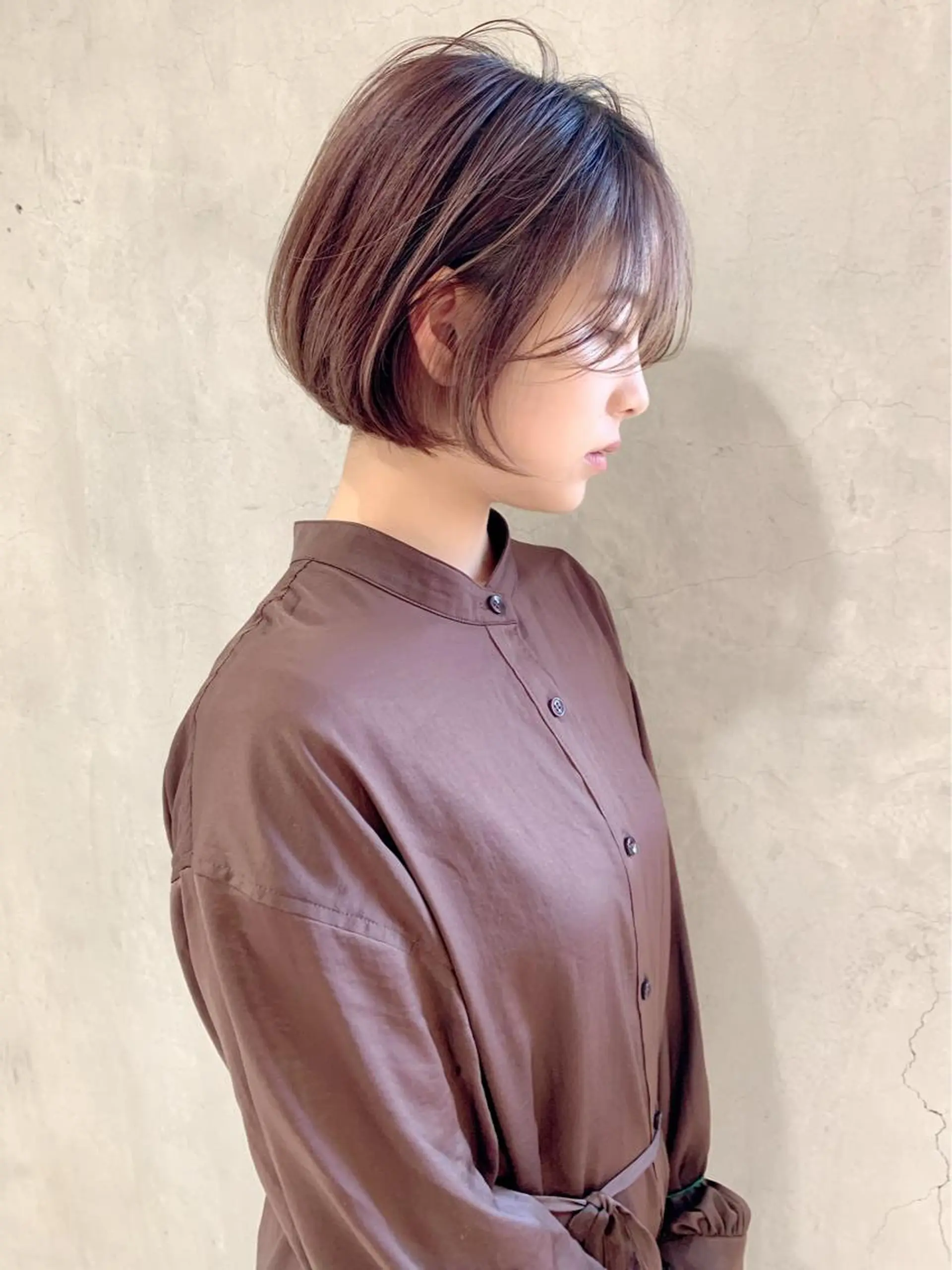 ショート 丸みショート ボブ 髪質改善 韓国風ヘア シースルーバング カット ヘアカラー トリートメント 🌹ハッシュカット、 レイヤー韓国ヘア🌹のヘアスタイル