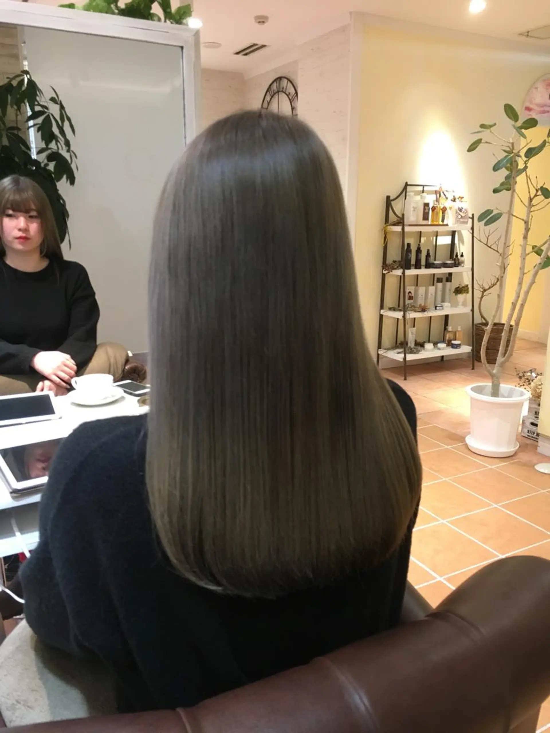 ロング カラー ヘアアレンジ ブルーカラー ブルージュ 透明感カラー グラデーションカラー グレージュ カット ヘアカラー トリートメント ✨艶髪✨透明感✨ 山内大樹のヘアスタイル