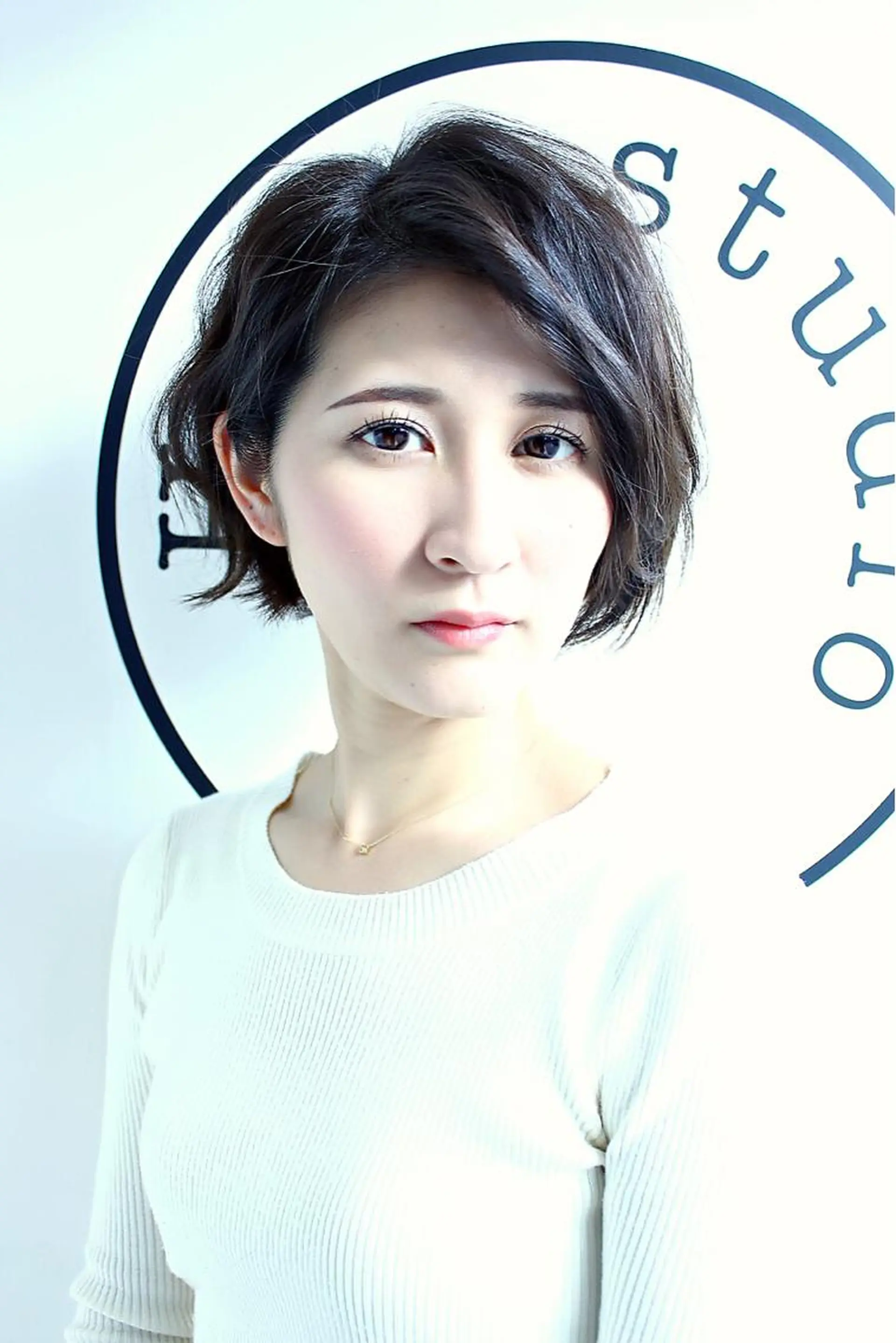 ショート カラー ベージュカラー ミセス ショートヘア 川越 輝梨奈のヘアスタイル