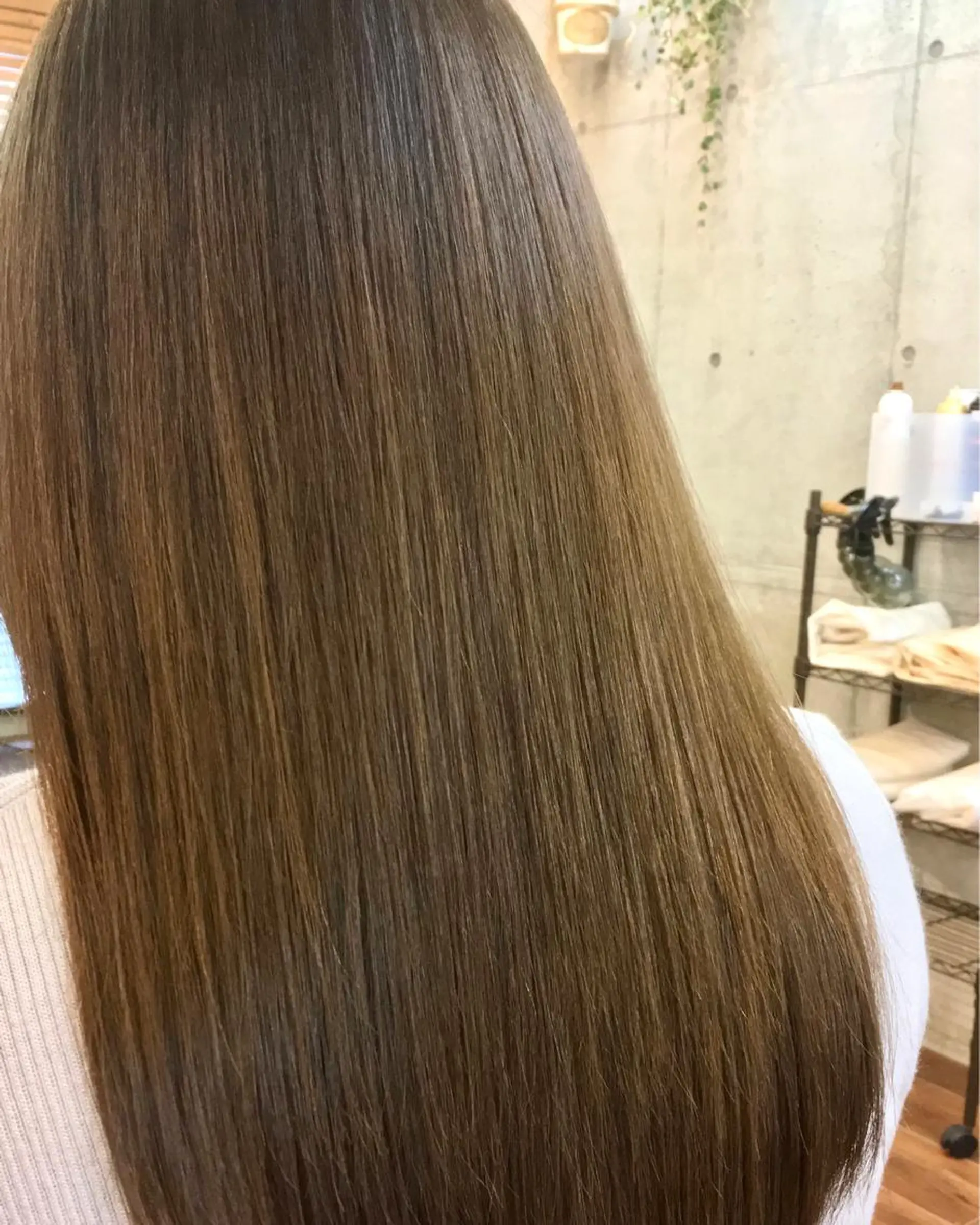 ロング カラー ブリーチ ダブルカラー ブリーチなしカラー ヘアカラー トリートメント 千 田のヘアスタイル