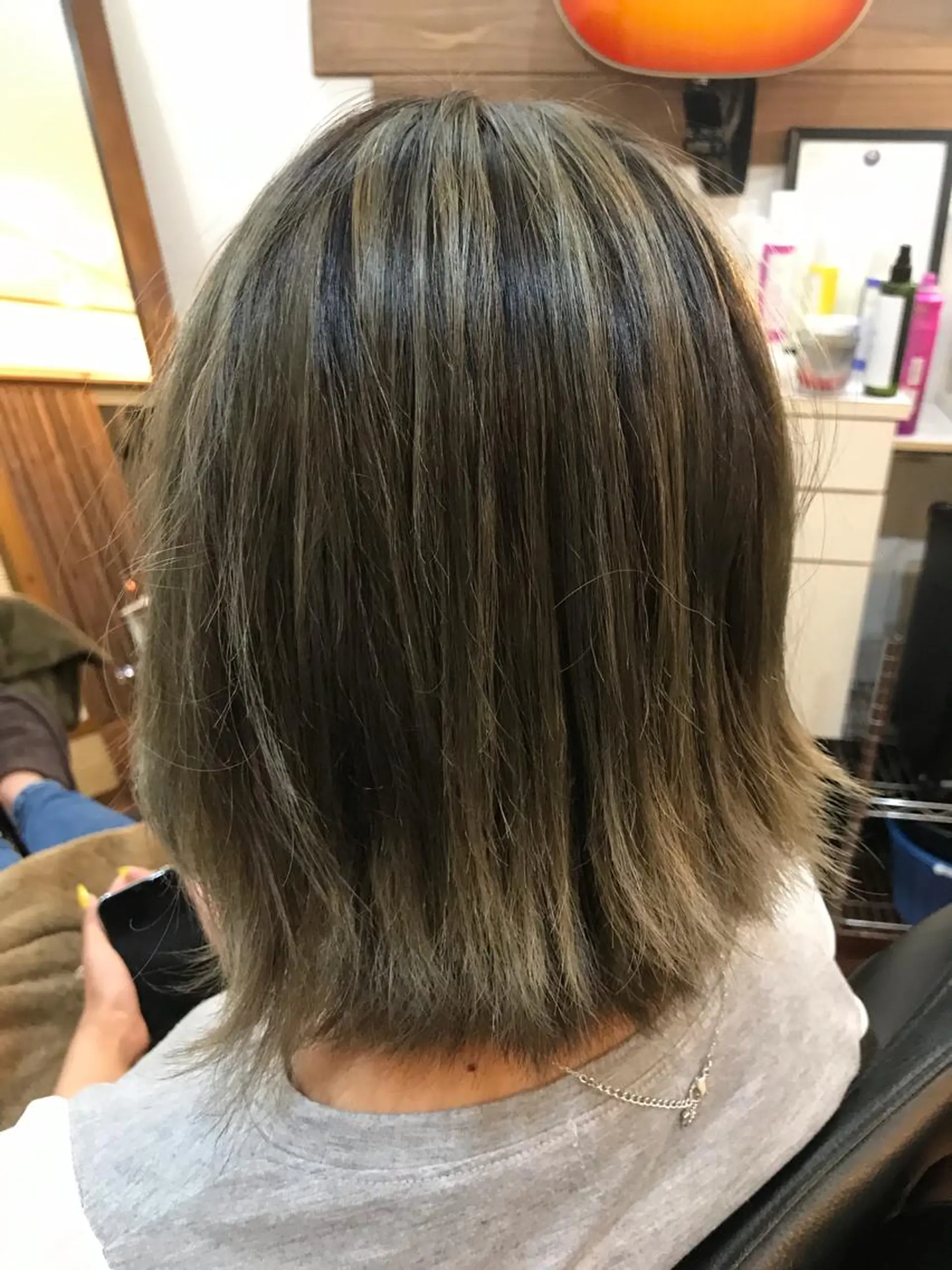 ショート カラー バレイヤージュ レイヤーカット ヘアカラー トリートメント 大山 雅矢のヘアスタイル