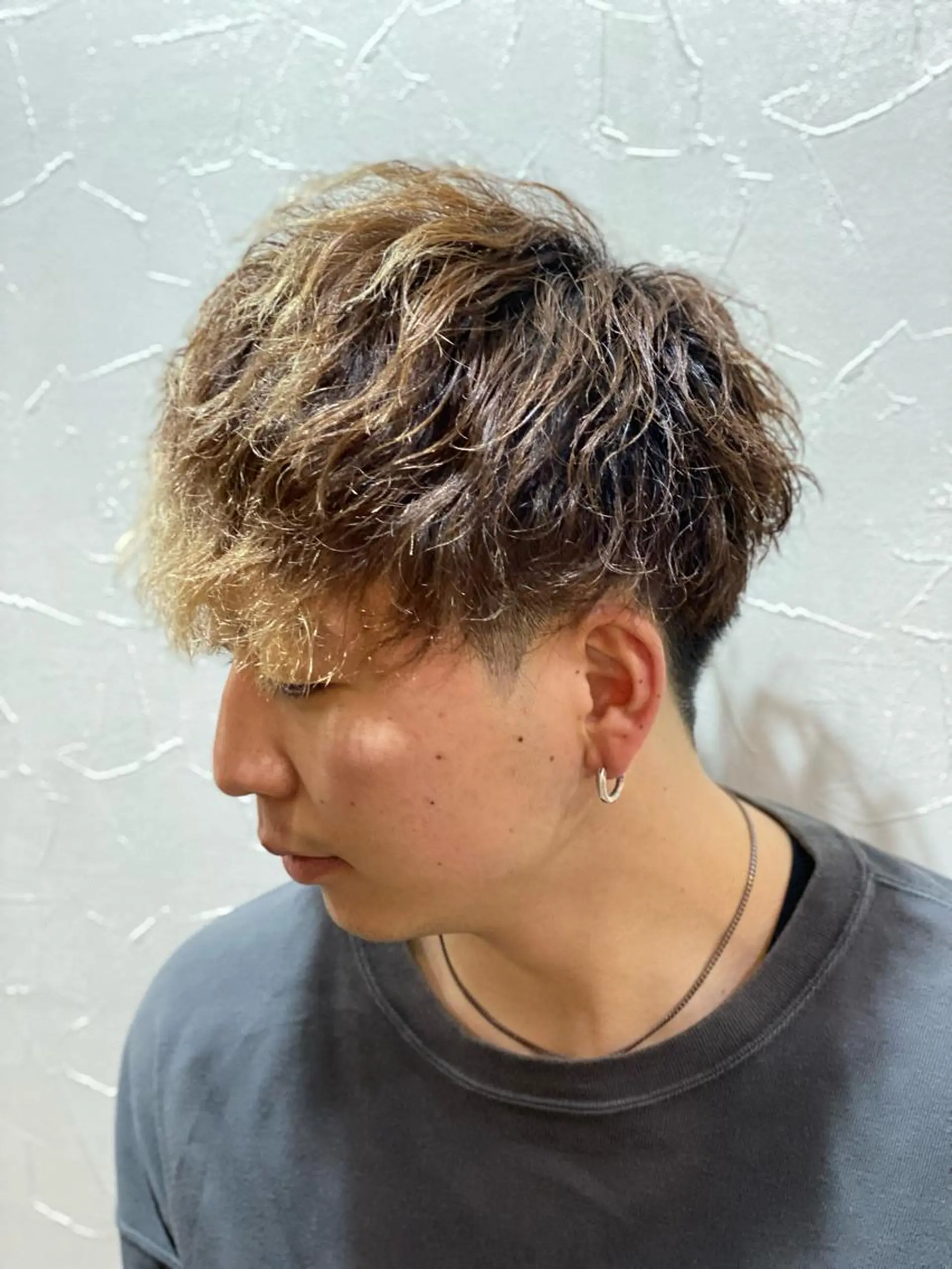 ショート パーマ 浅見 天翔のヘアスタイル