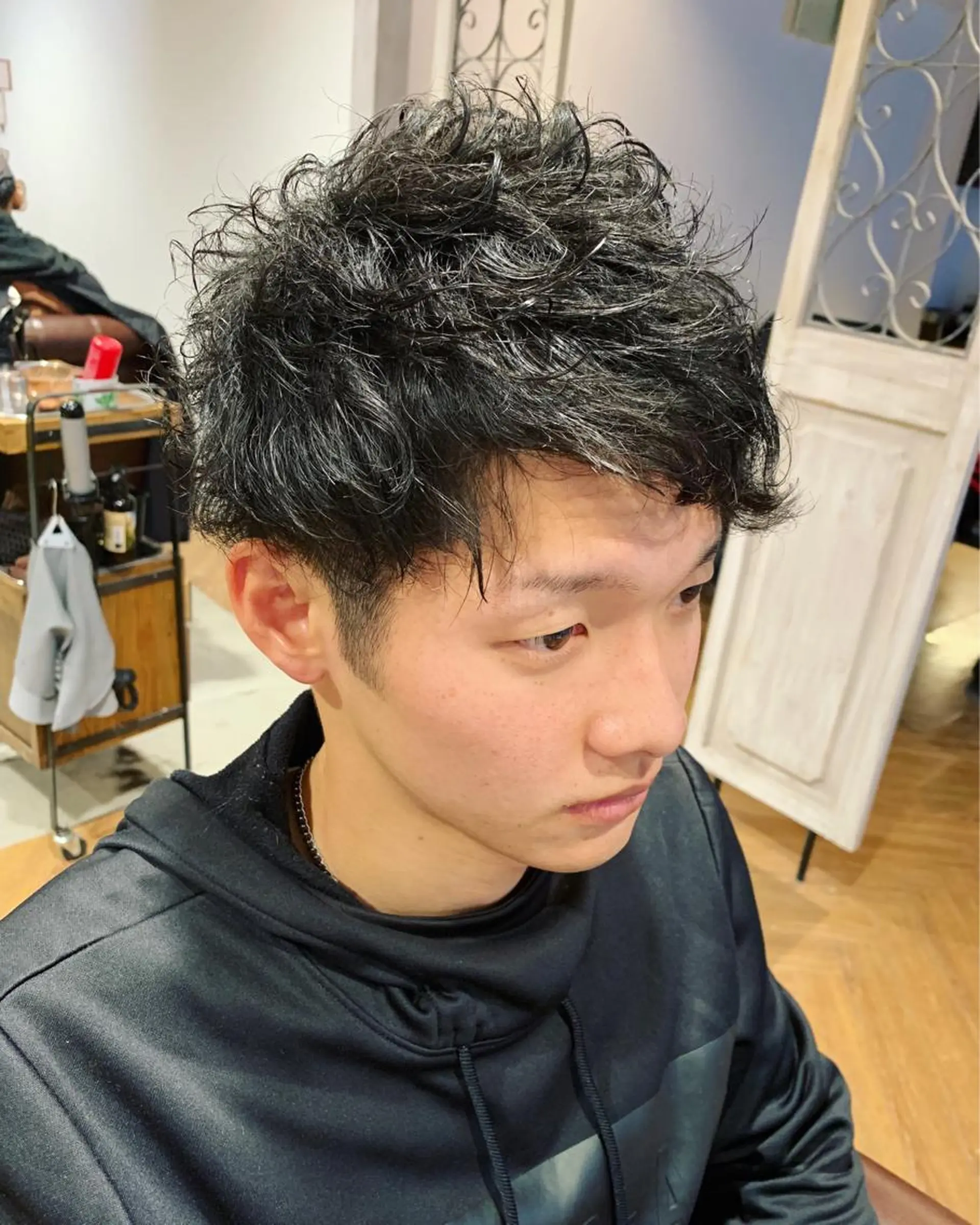 パーマ メンズ カット パーマ トリートメント Lolonois池田 代表 鍜治本颯太のヘアスタイル