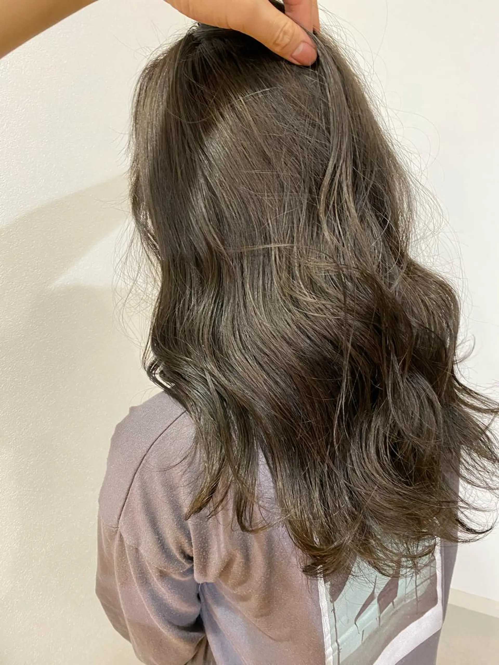 カラー ブリーチカラー よねだまことのヘアスタイル