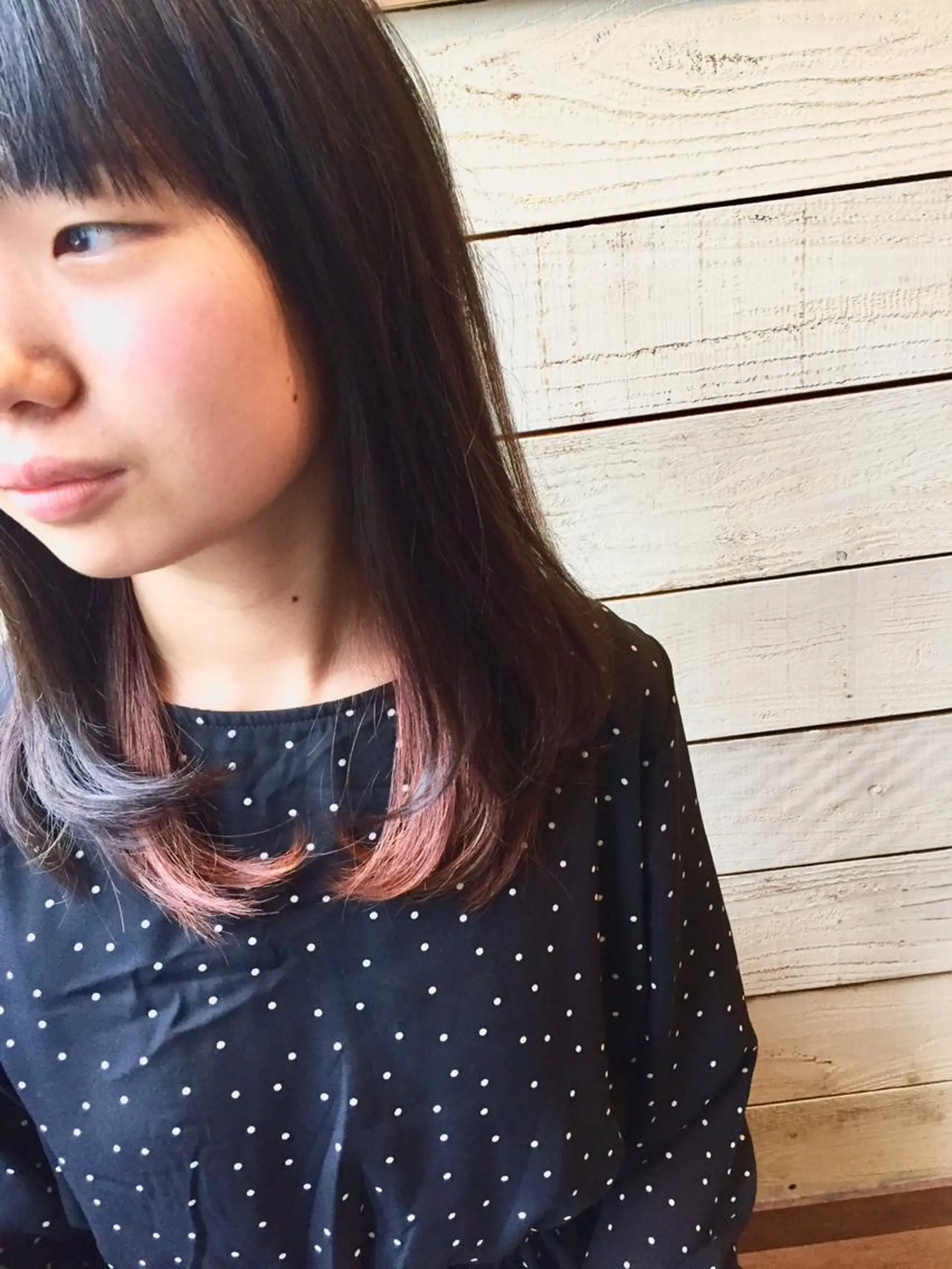 セミロング カラー インナーカラー ピンクカラー 透明感/ 美髪矯正/田中恭のヘアスタイル