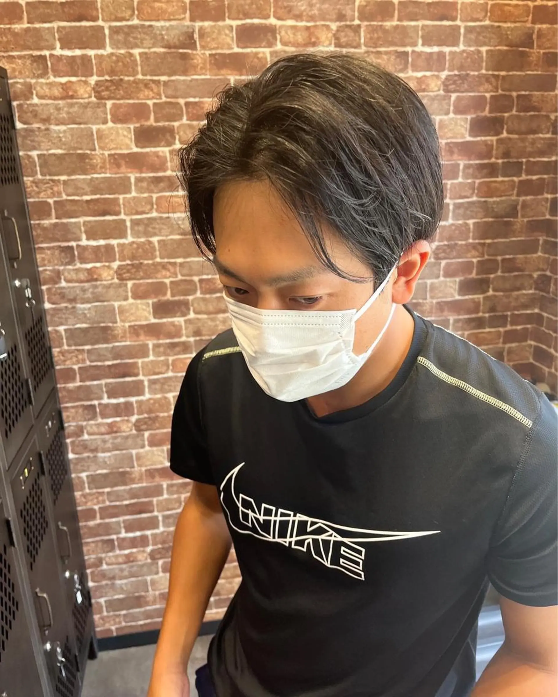 ショート カラー パーマ ヘアアレンジ メンズ キッズ ネイル マツエク・マツパ アイブロウ 切りっぱなしボブ メンズブリーチ メンズハイトーン メンズ韓国風 黒髪 カット 久木原 ゆりのヘアスタイル