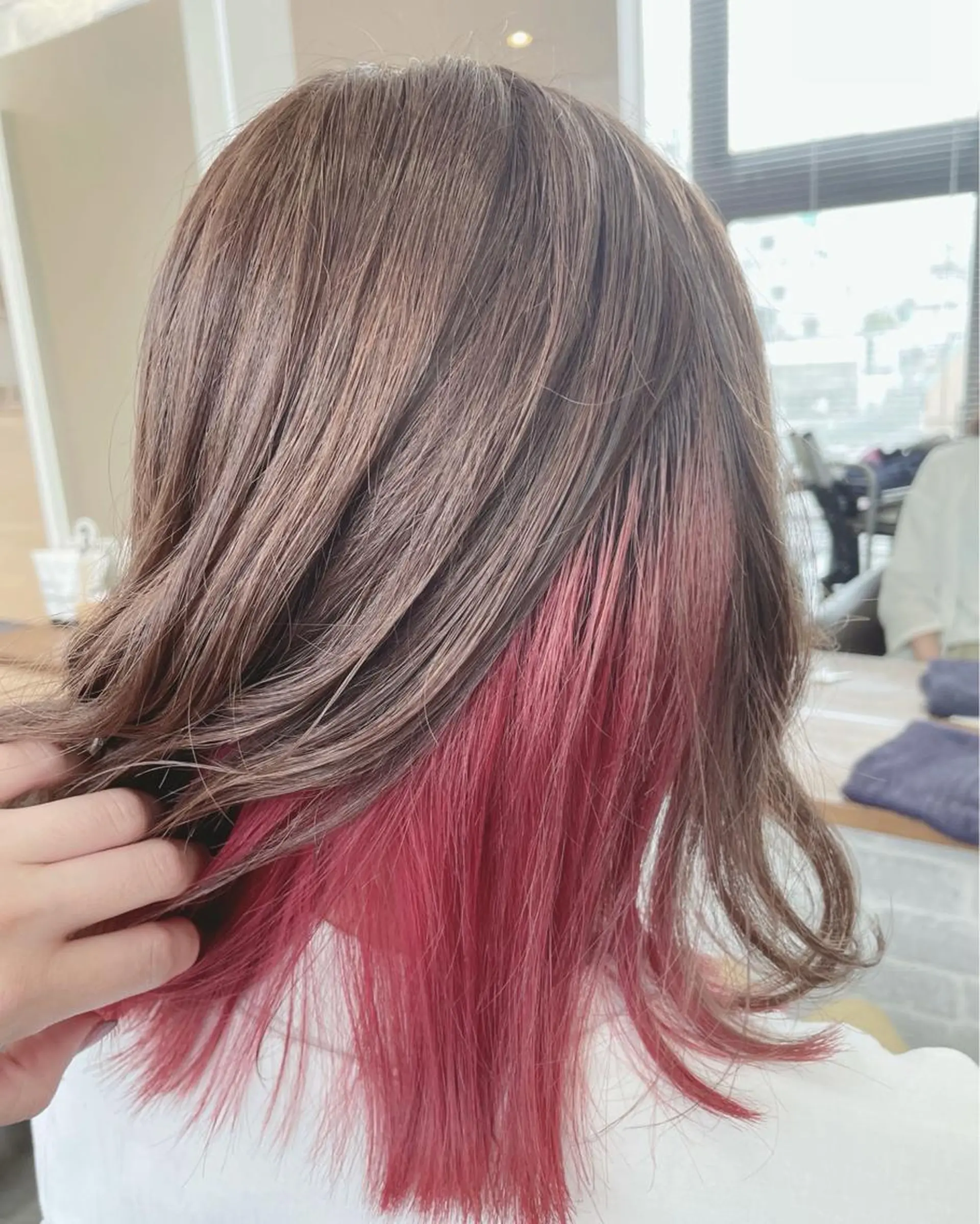 ミディアム 開發 紗貴のヘアスタイル