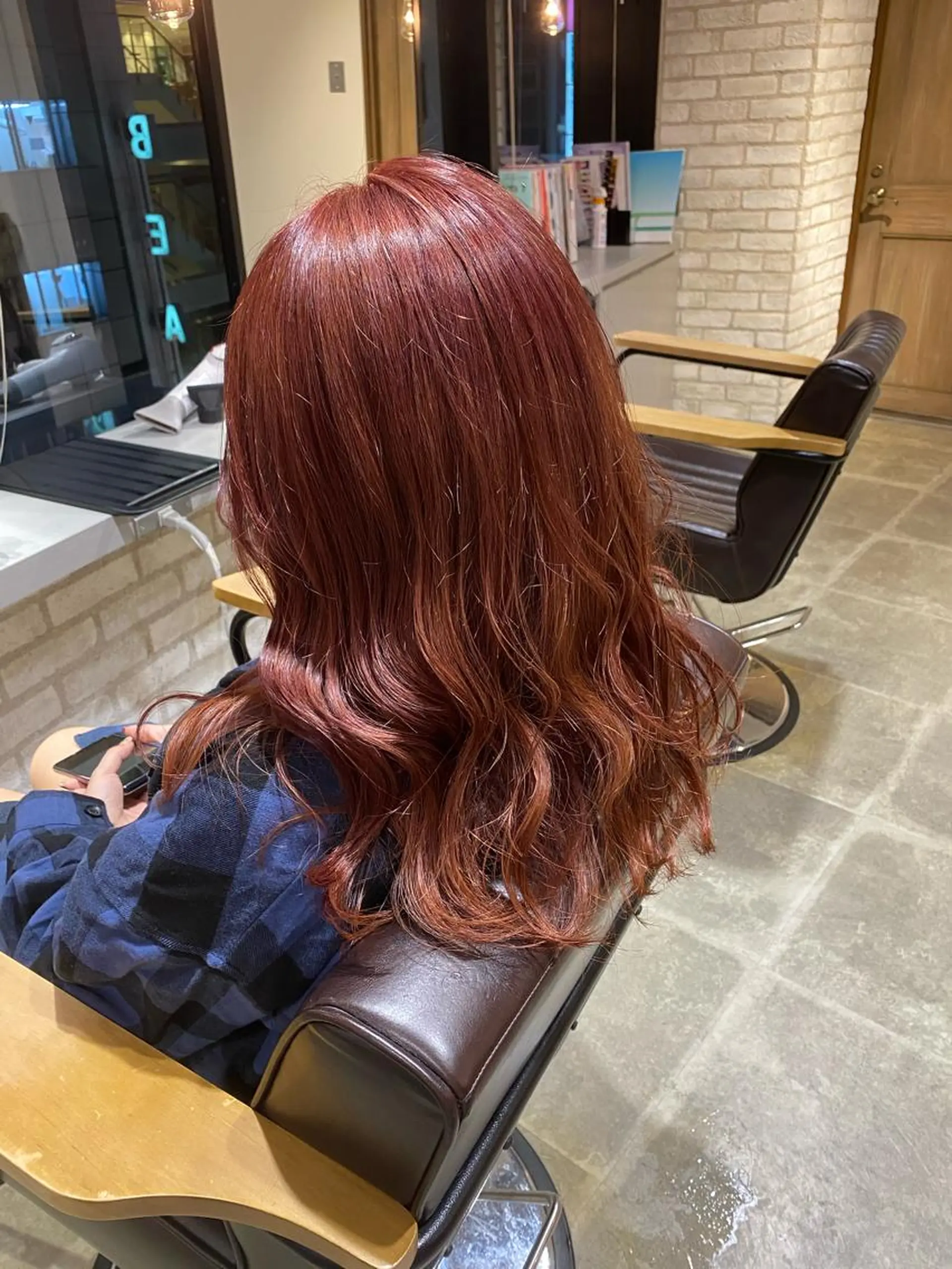 セミロング カラー アッシュ ピンクカラー ピンクアッシュ ヘアカラー kawabe maikoのヘアスタイル