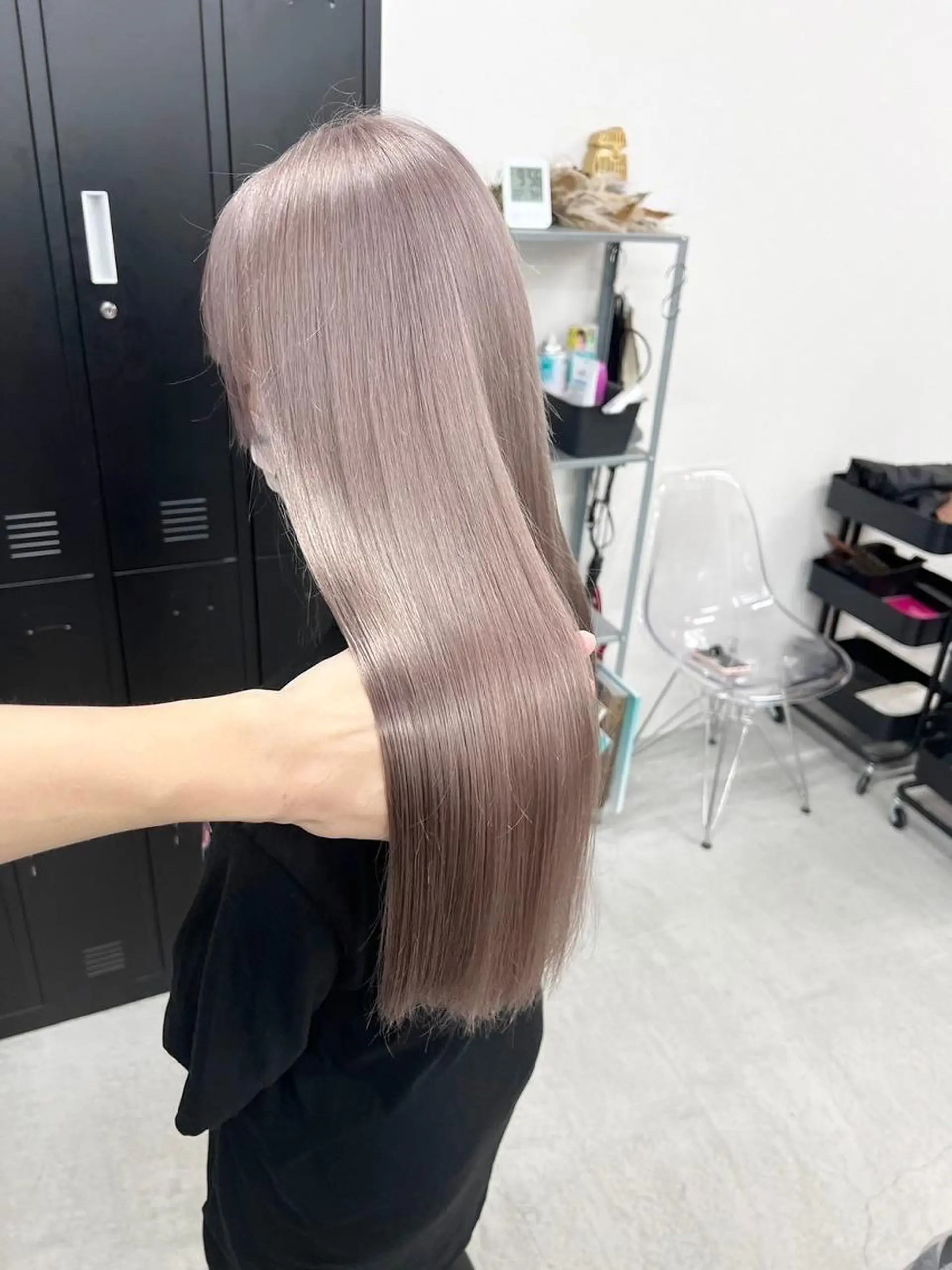 ミディアム 江坂エリア最安値◎ ブリーチ*土田のヘアスタイル