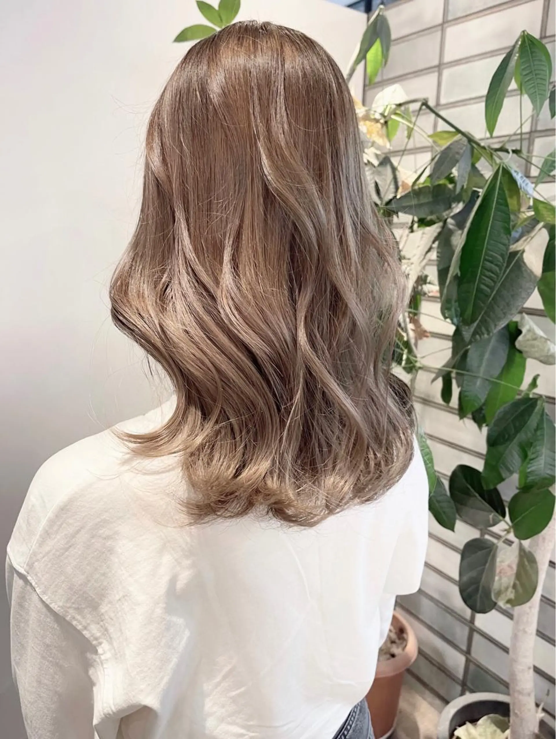 ロング カラー EIGHTSOL博多 筑紫口店 溝口里穂のヘアスタイル