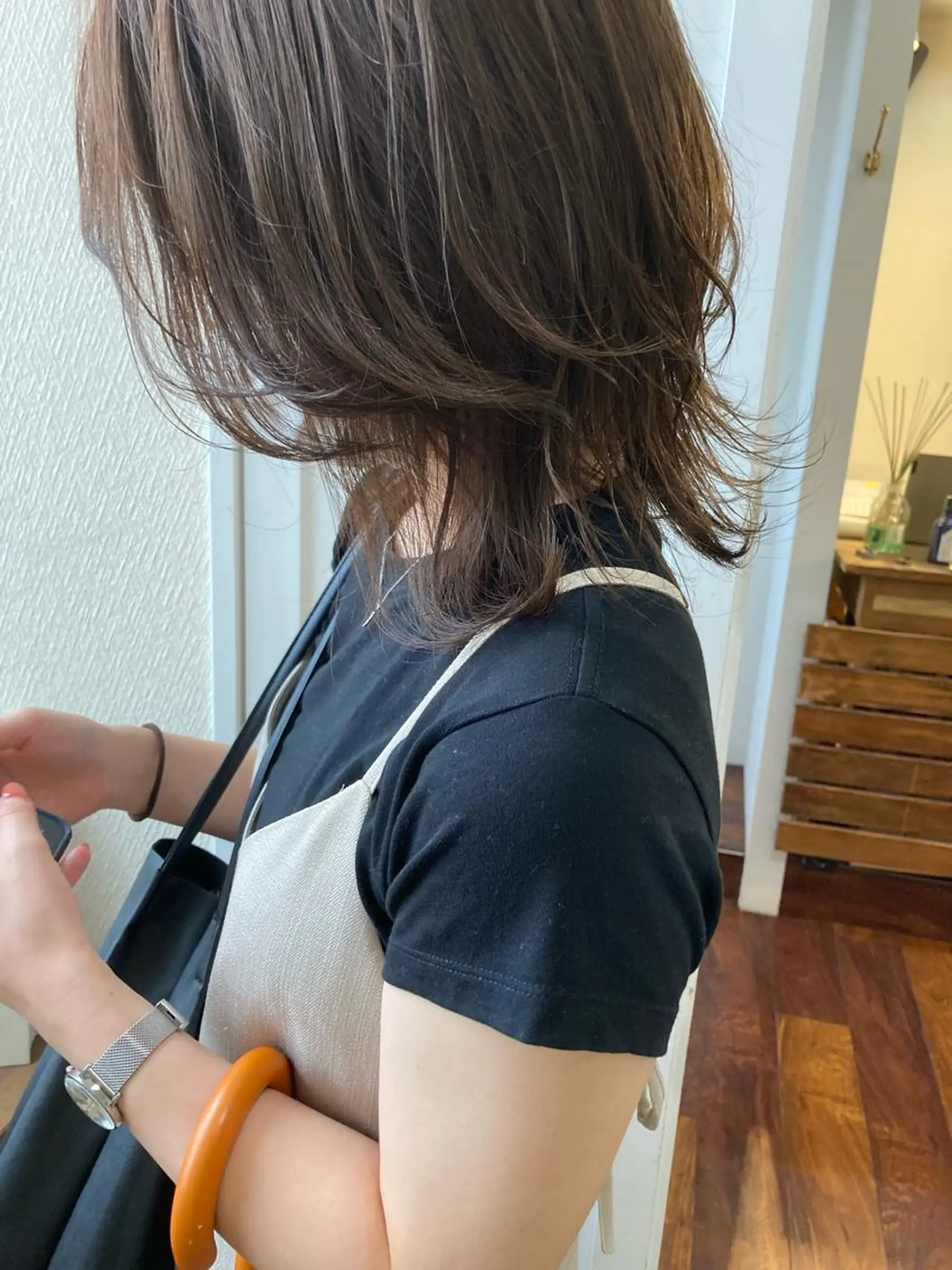 ミディアム カラー アッシュ ベージュカラー ウルフカット 小木曽智美 /ボブ/ショートのヘアスタイル