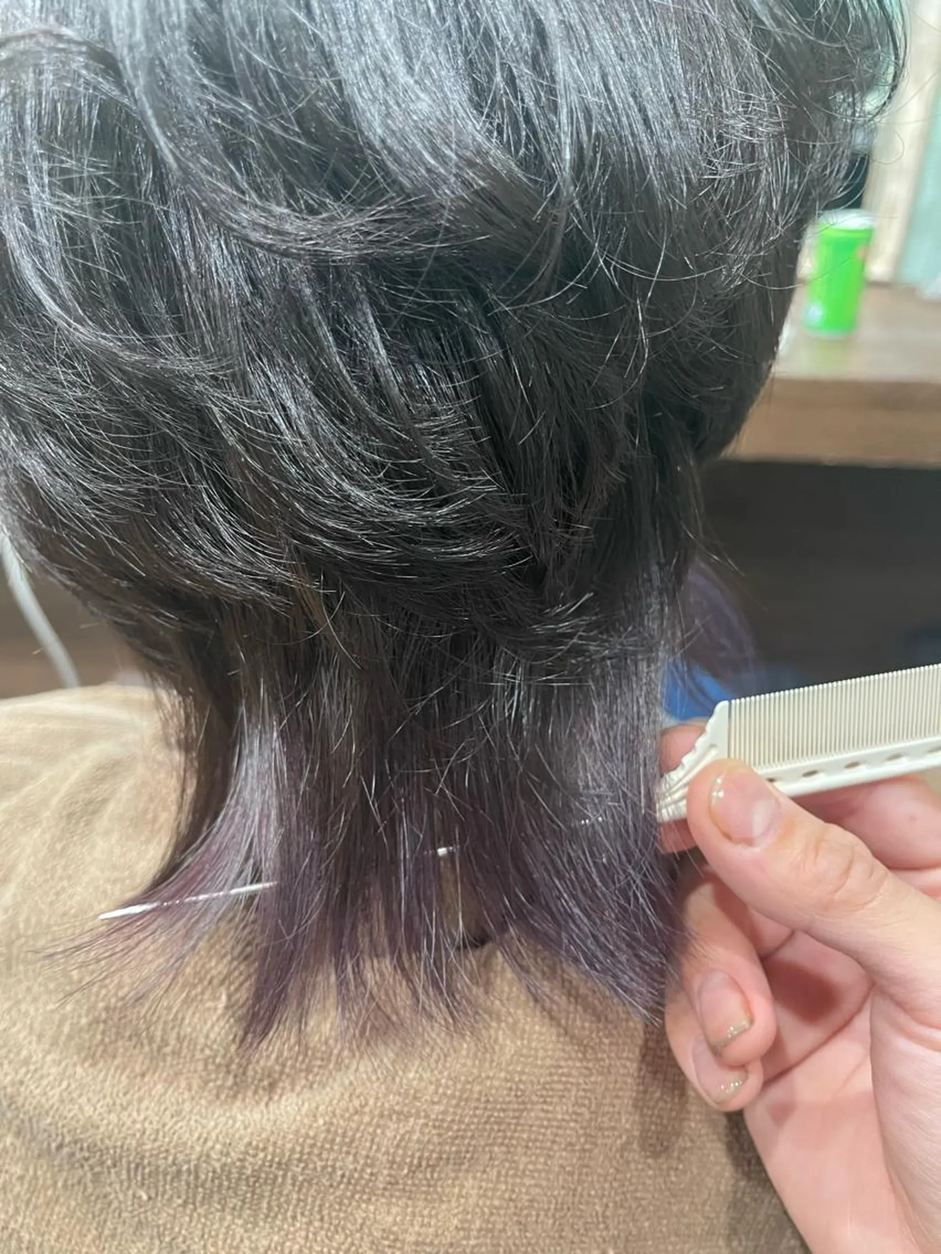 メンズ メンズハイライト メンズインナーカラー ヘアカラー 黒木 健太のヘアスタイル