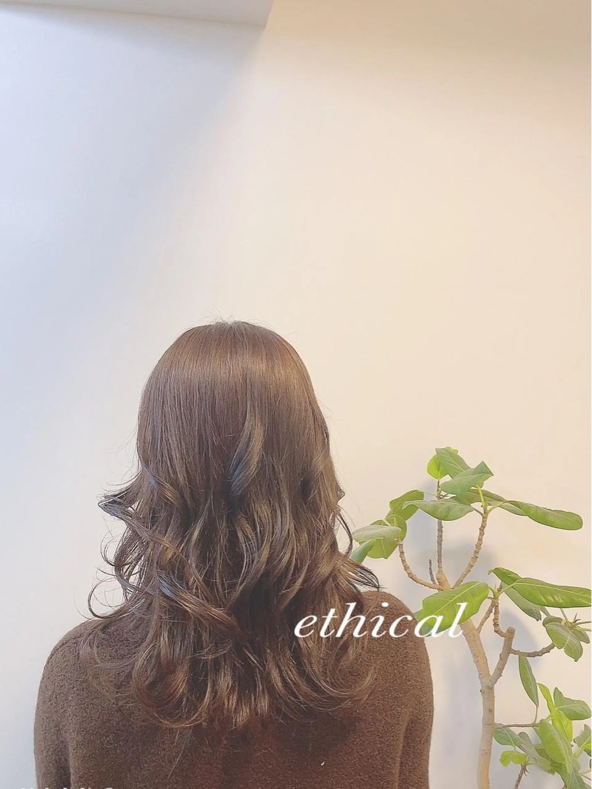 ロング カラー 【エシカル】 HOSOMIのヘアスタイル