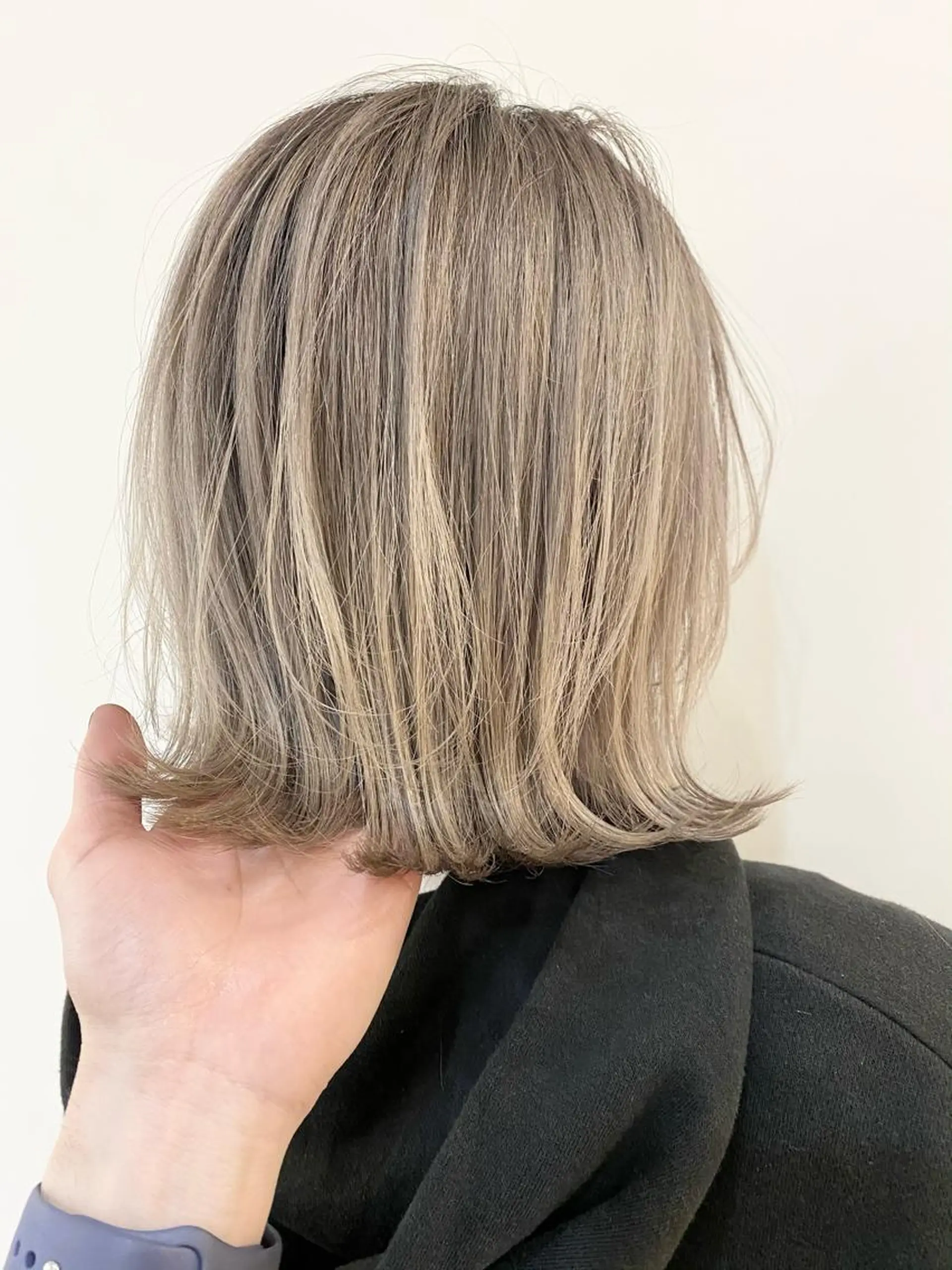 ショート カラー シールエクステ×美髪 改善/ヨシモトカンジのヘアスタイル